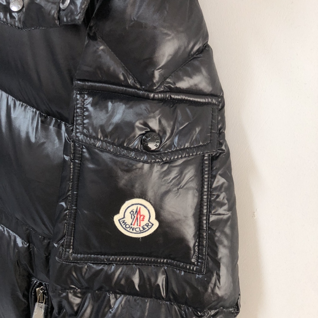 💚——————女款MONCLER. 蒙口 冬季新款女士长款连帽羽绒服专柜同步在售🛒Cavettaz长款羽
