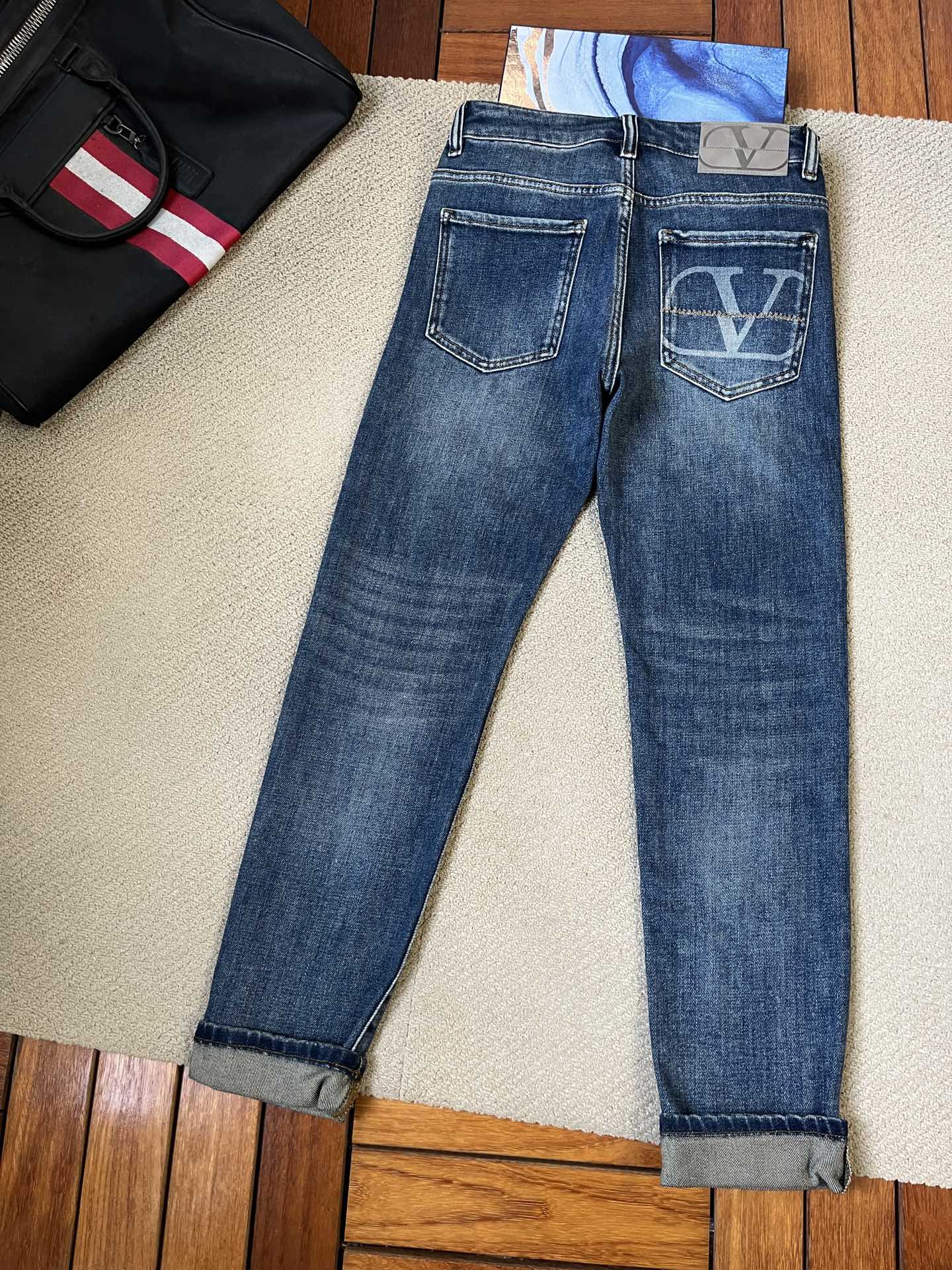 路易威登 Louis Vuitton 高定典藏名品高定成衣时装外套连衣裙衬衫T恤 #A9A3B653 9