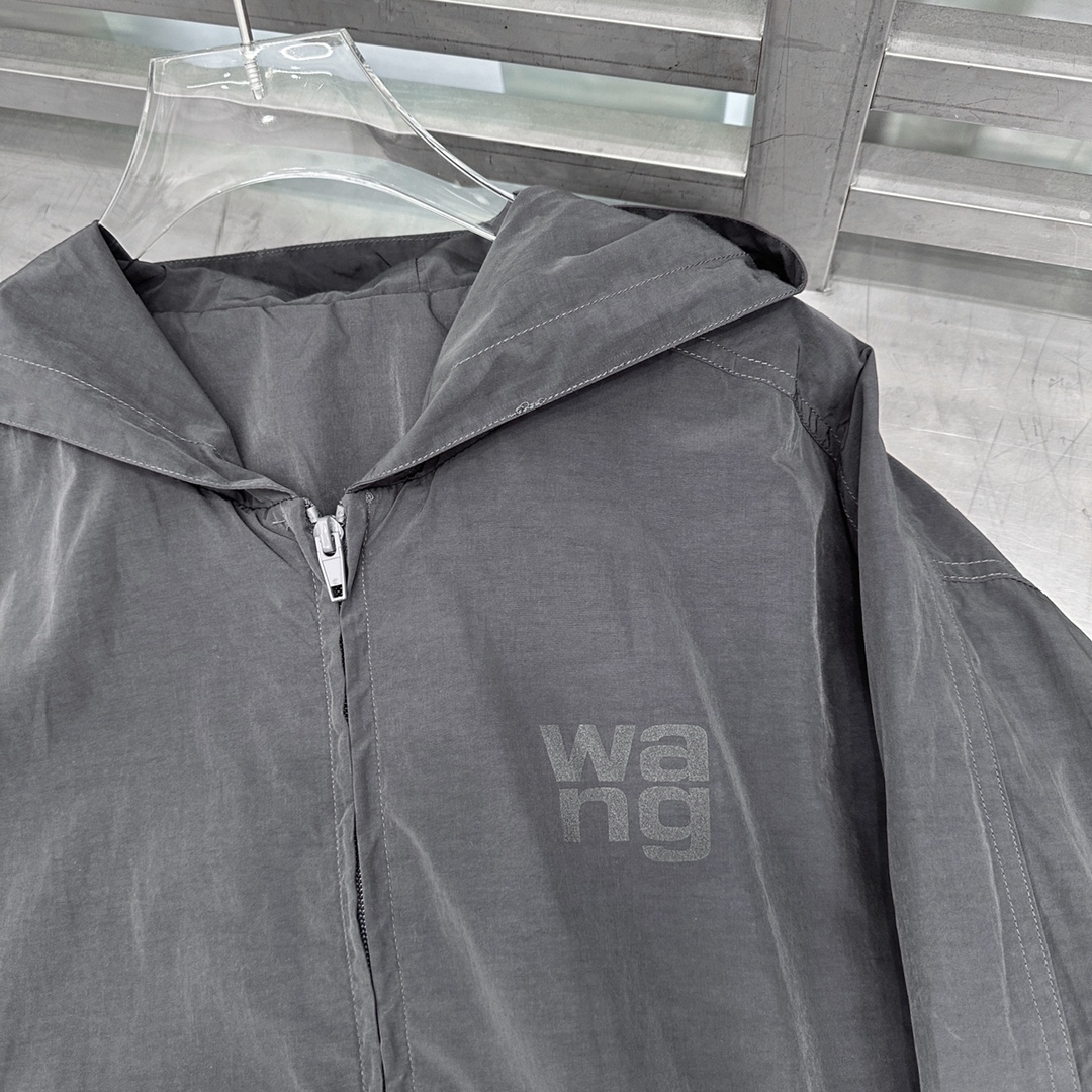 上衣AW｜新款外套磨毛棉柔软舒适，定织格纹杂色混织面料拼接进口纤维面布，运动网状内胆透气舒适，腰头魔术贴设计，尺码Sml
