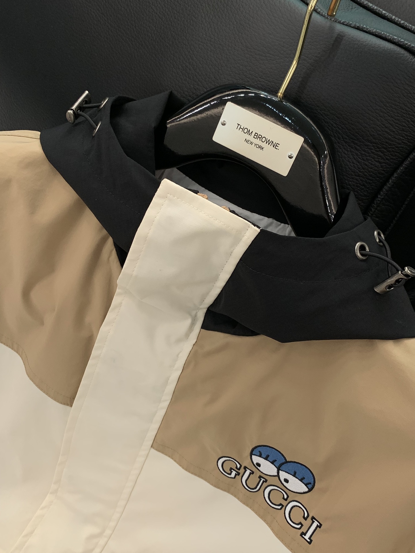 ，GUCCI 古驰 ，2025春季新品，时尚休闲连帽外套，专柜同步有售，原单狠货，采用进口原版面料，顶级