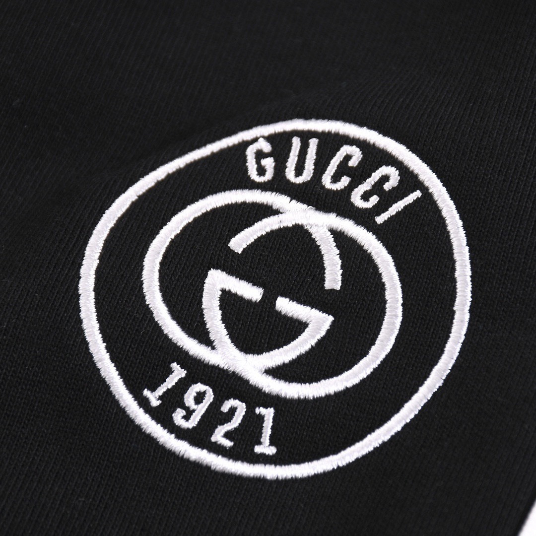 古驰/Gucci 秋冬新品 经典字母刺绣休闲长裤 刺绣字体