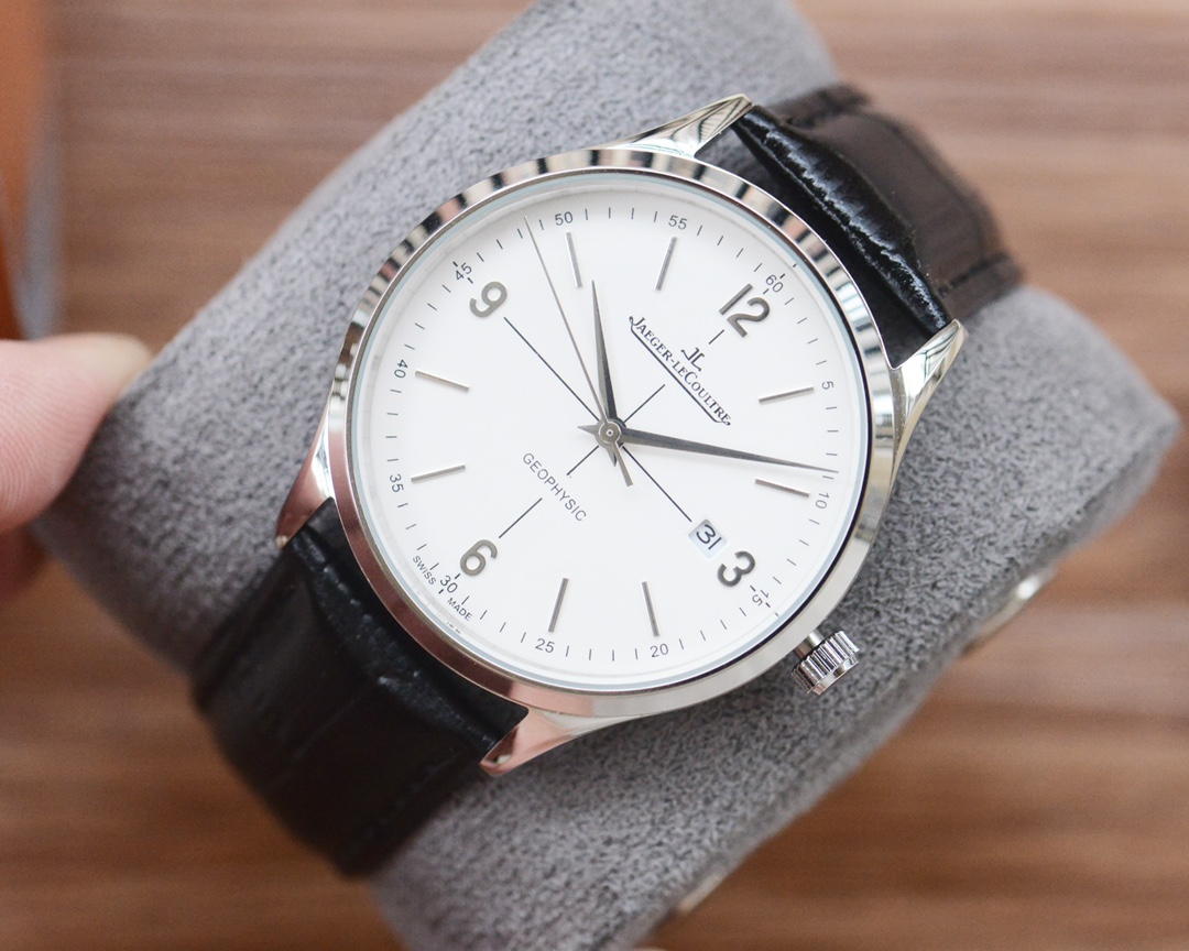 Luxury Men’s Wristwatch: White, Gold, Steel Belt 20 - 图片 4