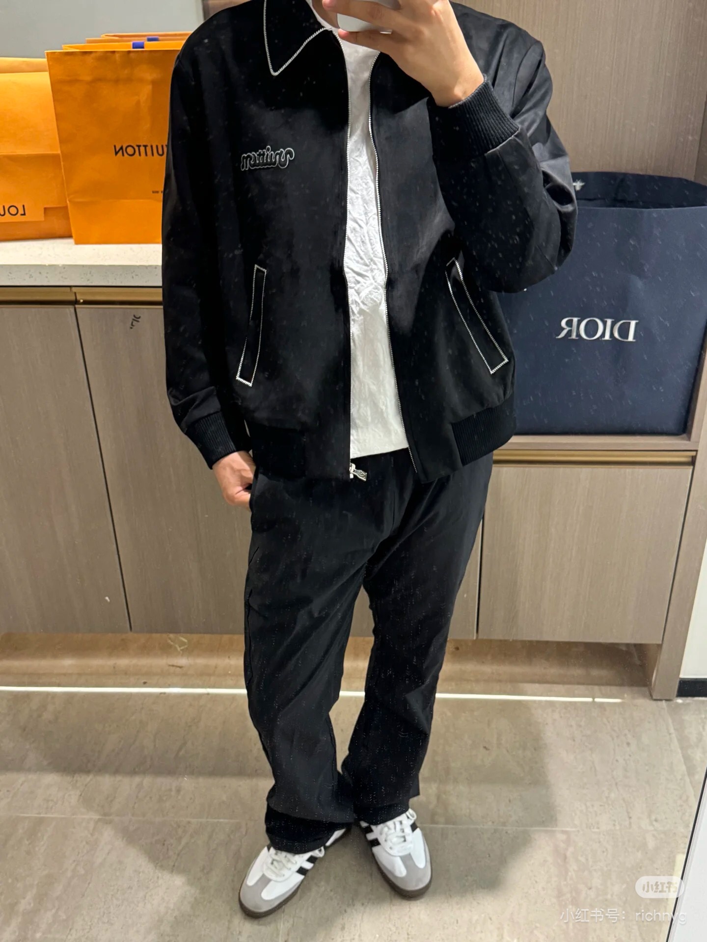 路易威登 Louis Vuitton 高定典藏名品高定成衣时装外套连衣裙衬衫T恤 #68A38169 5