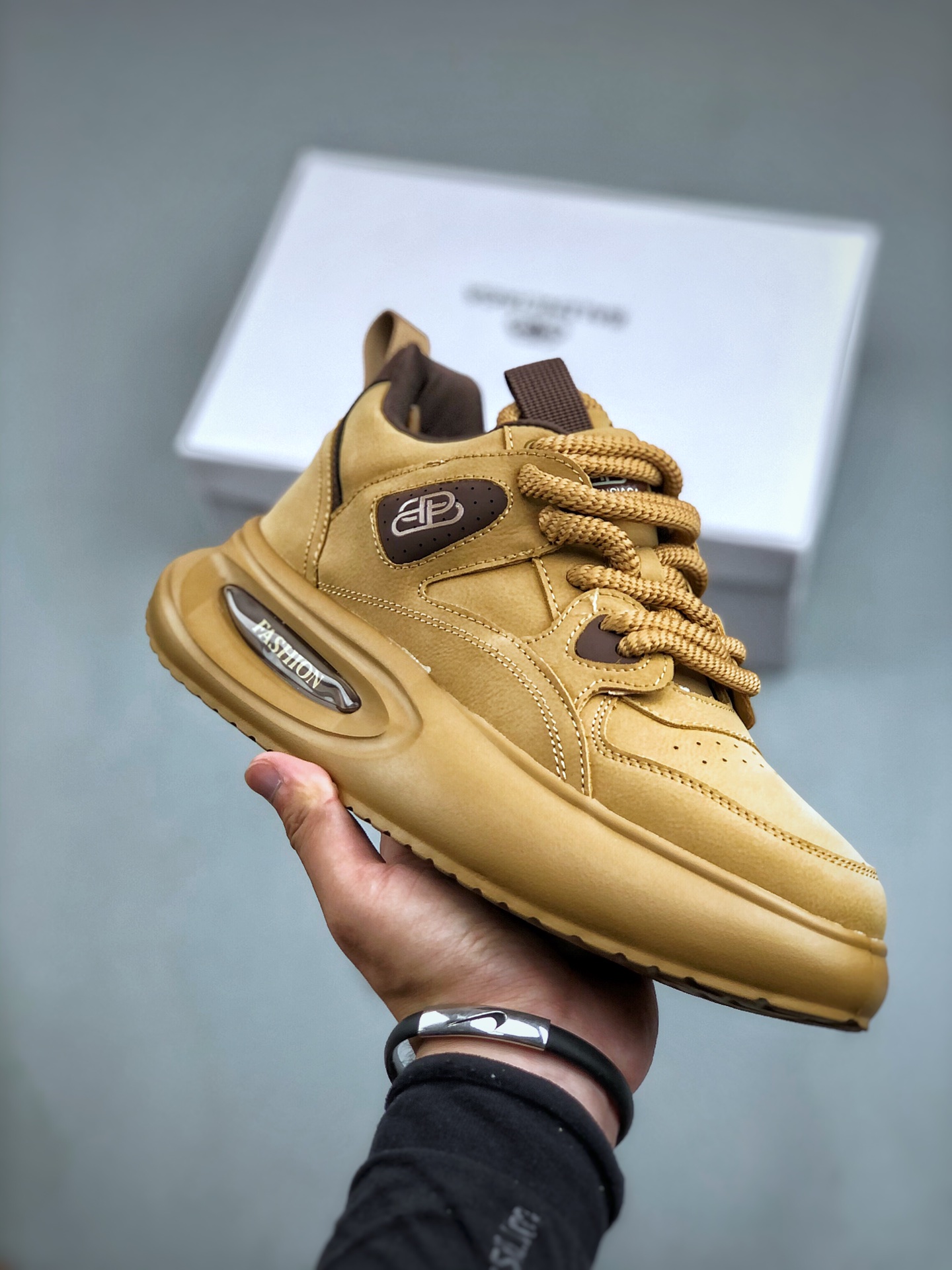 巴黎世家BALENCIAGA Sneaker运动休闲鞋系列 低帮潮流风百搭休闲运动鞋