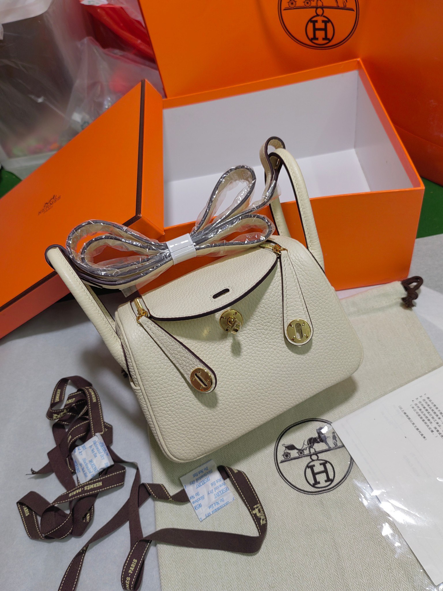 Hermes Lindy Crossbody & Shoulder Bags Mini