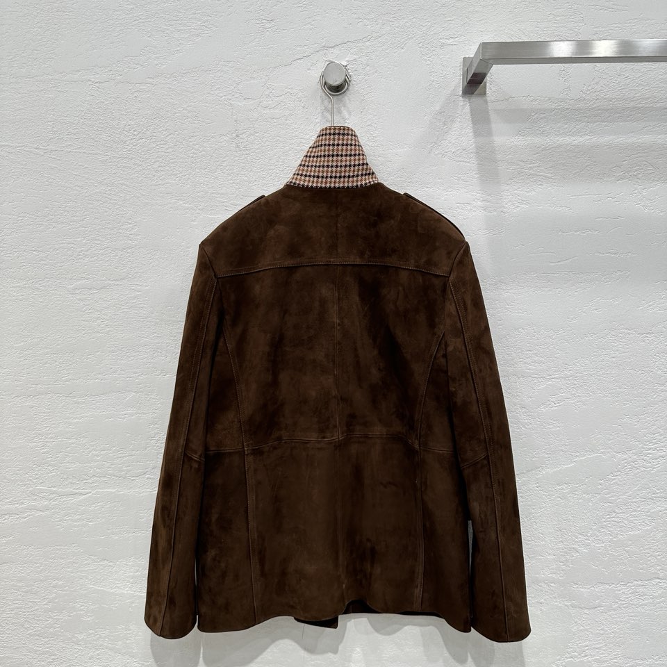 Exclusive Launch: High-End Velvet Suit with Customizable Details - 图片 6