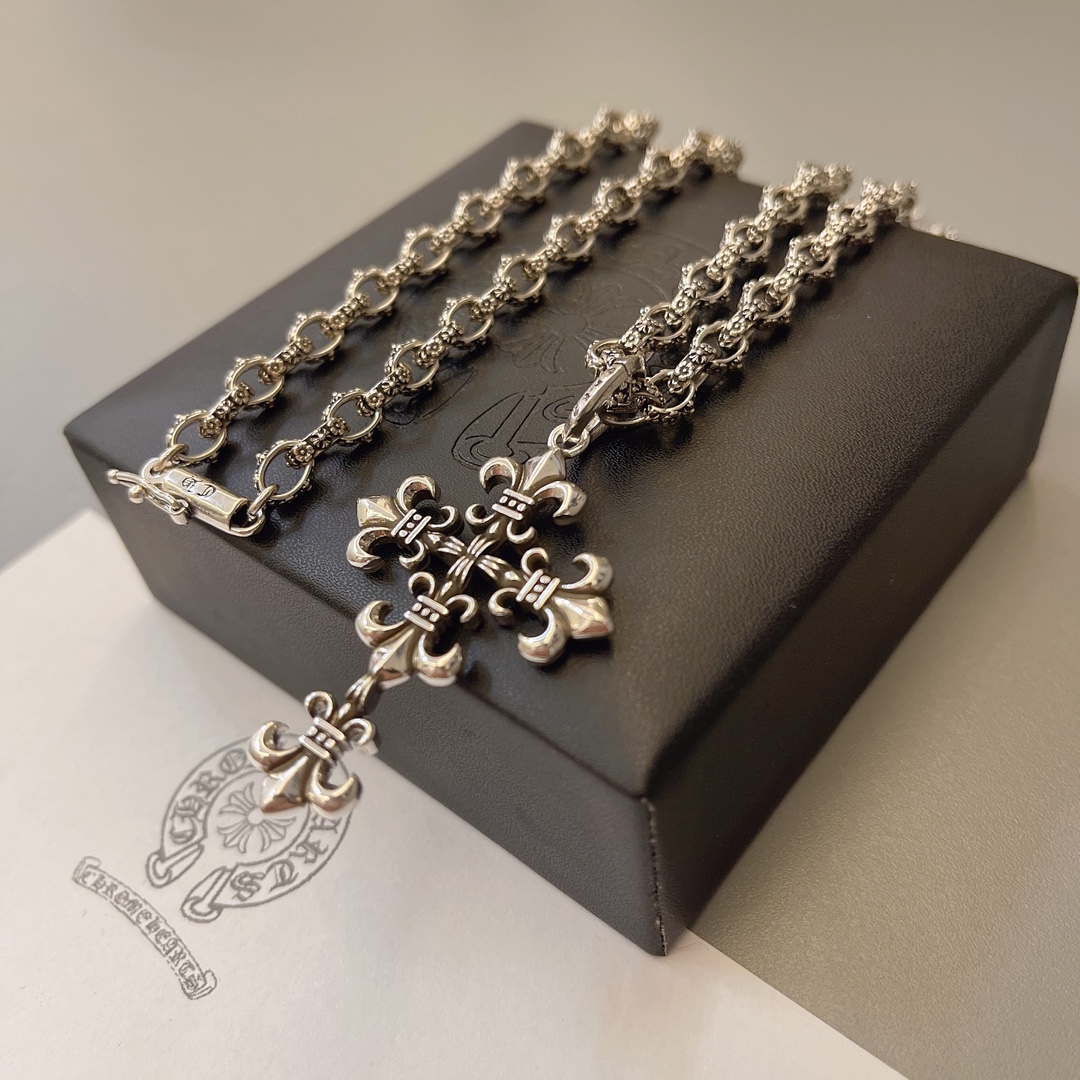 NO:557952,Popular items in Chrome Hearts counter, factory direct selling price, original one-to-one reproduction, same style for men and women, Chrome Hearts Necklace, jewelry boutique, chrome hearts, necklace19860909克罗心专柜爆款 厂家直销价 原版一比一复刻 男女同款 克罗心项链,饰品精品,chrome hearts,necklace,Jewelry
