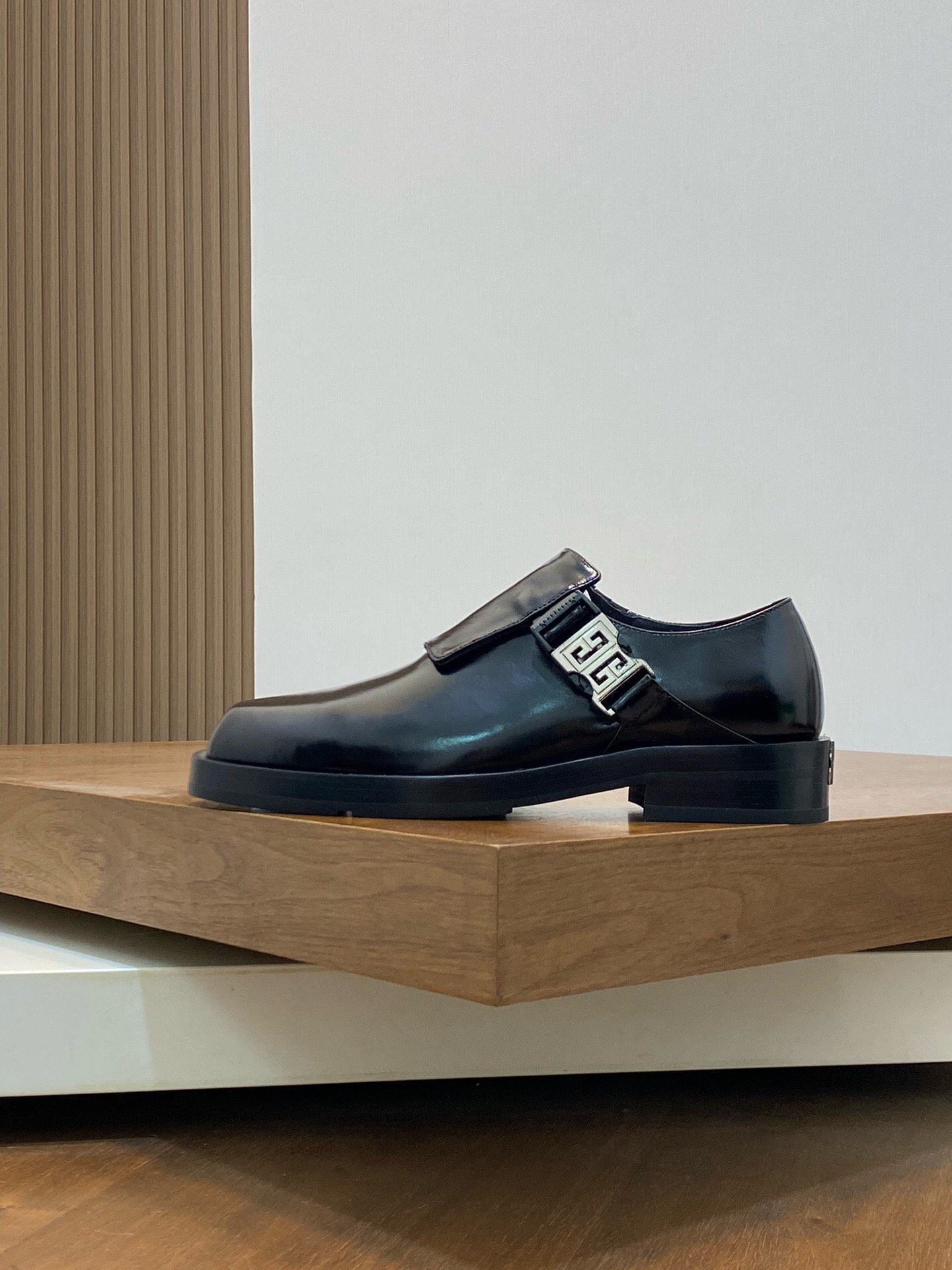Givenchy Haute Couture Classic Luxury Leather Shoe Loafer Shoes Ref 2