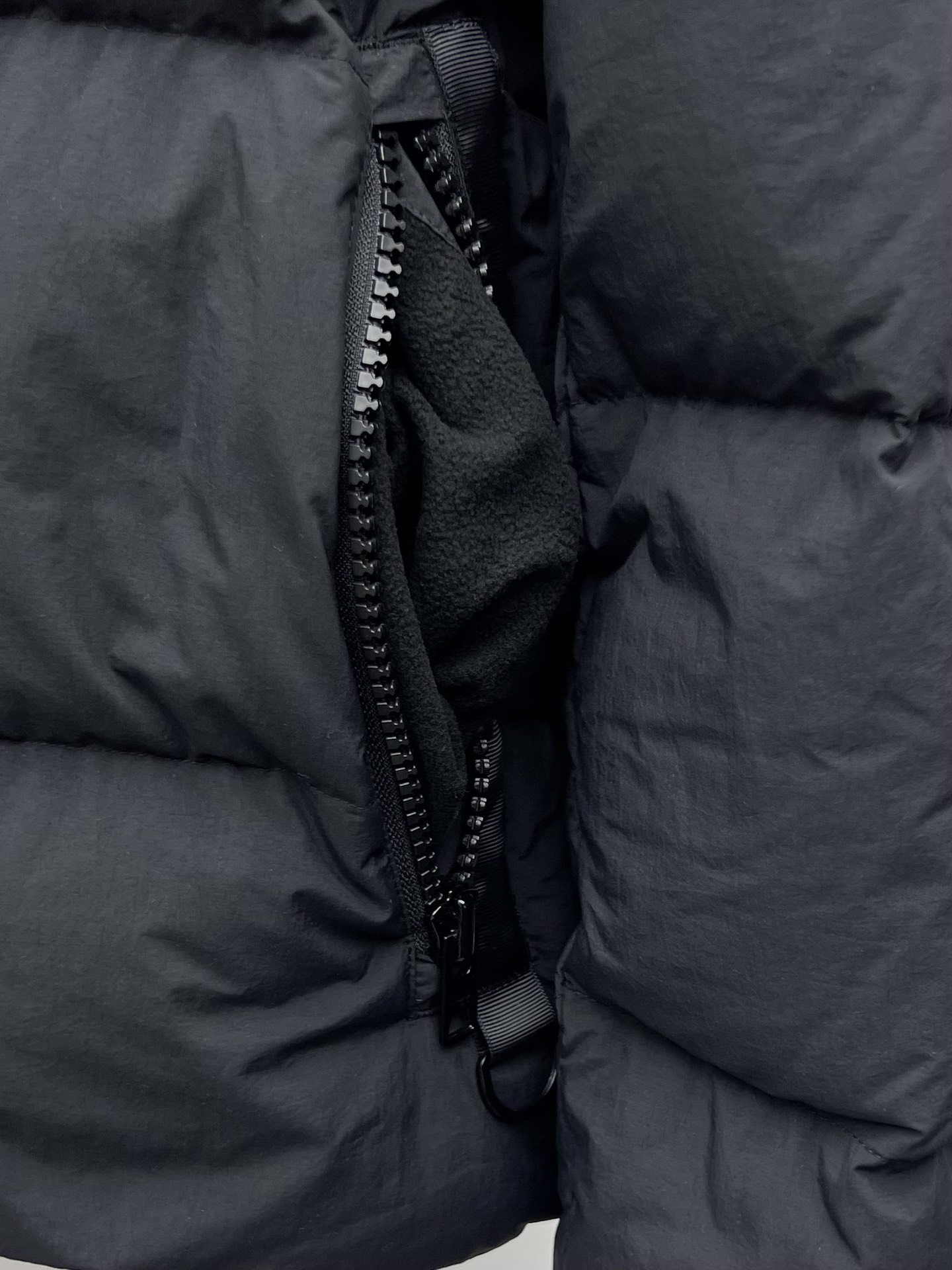 “High-Performance Female Winter Suit with Cordura Fabric and 90% Duck Down” - 图片 4