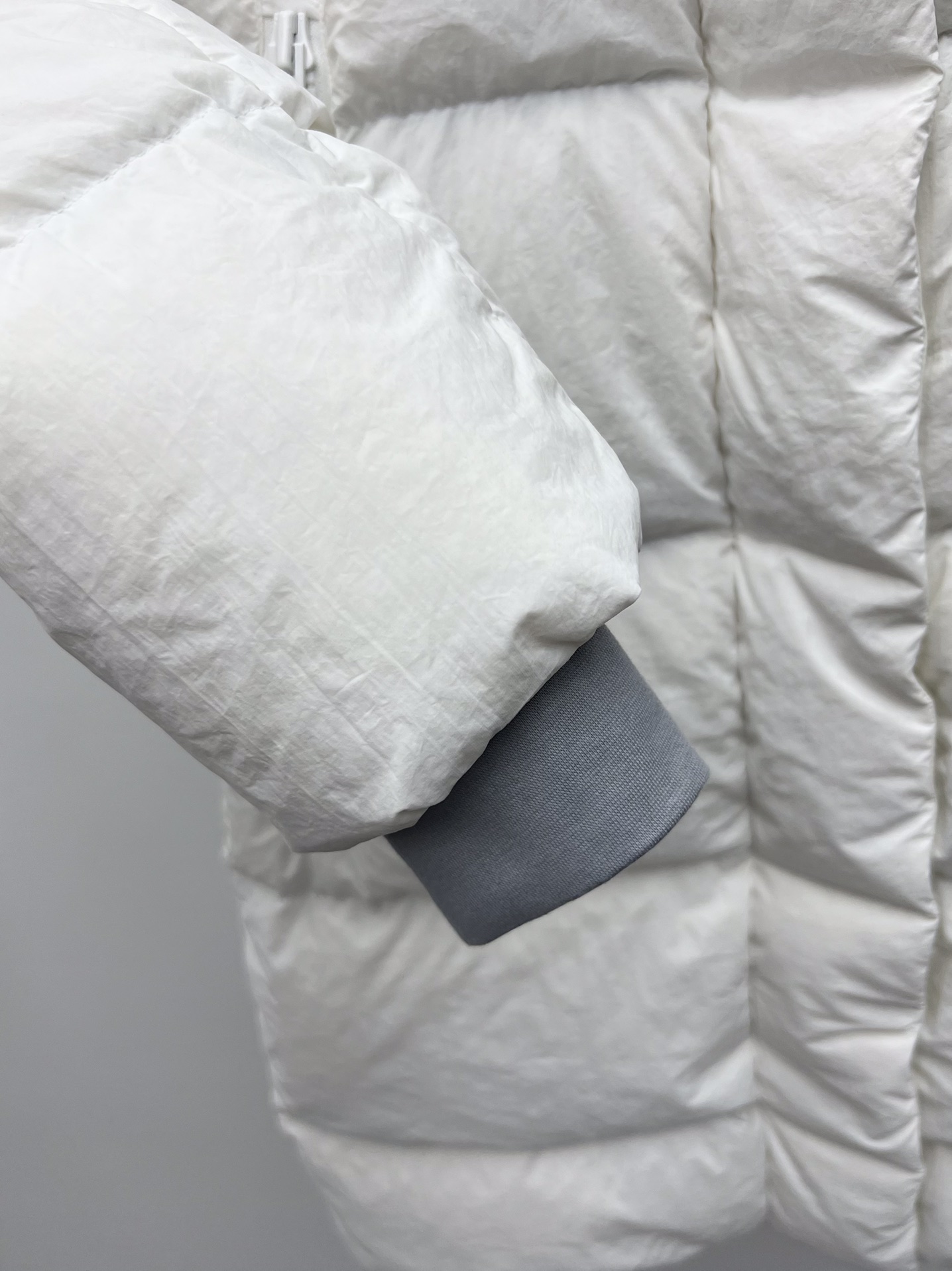 High-End Female Suit with Cordura Fabric and Duck Velvet Filling - 图片 7
