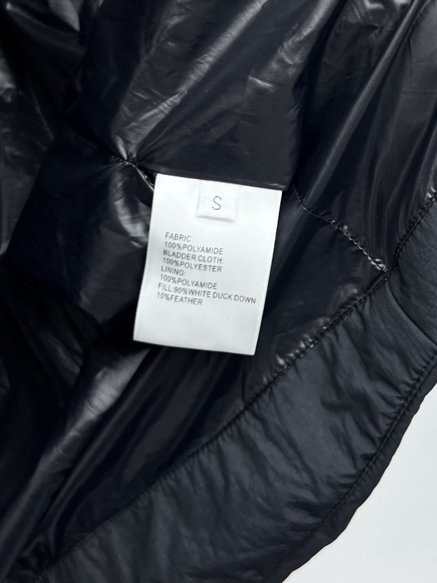 High-quality Canada Goose female suit with Cordura fabric for endurance and comfort - 图片 9