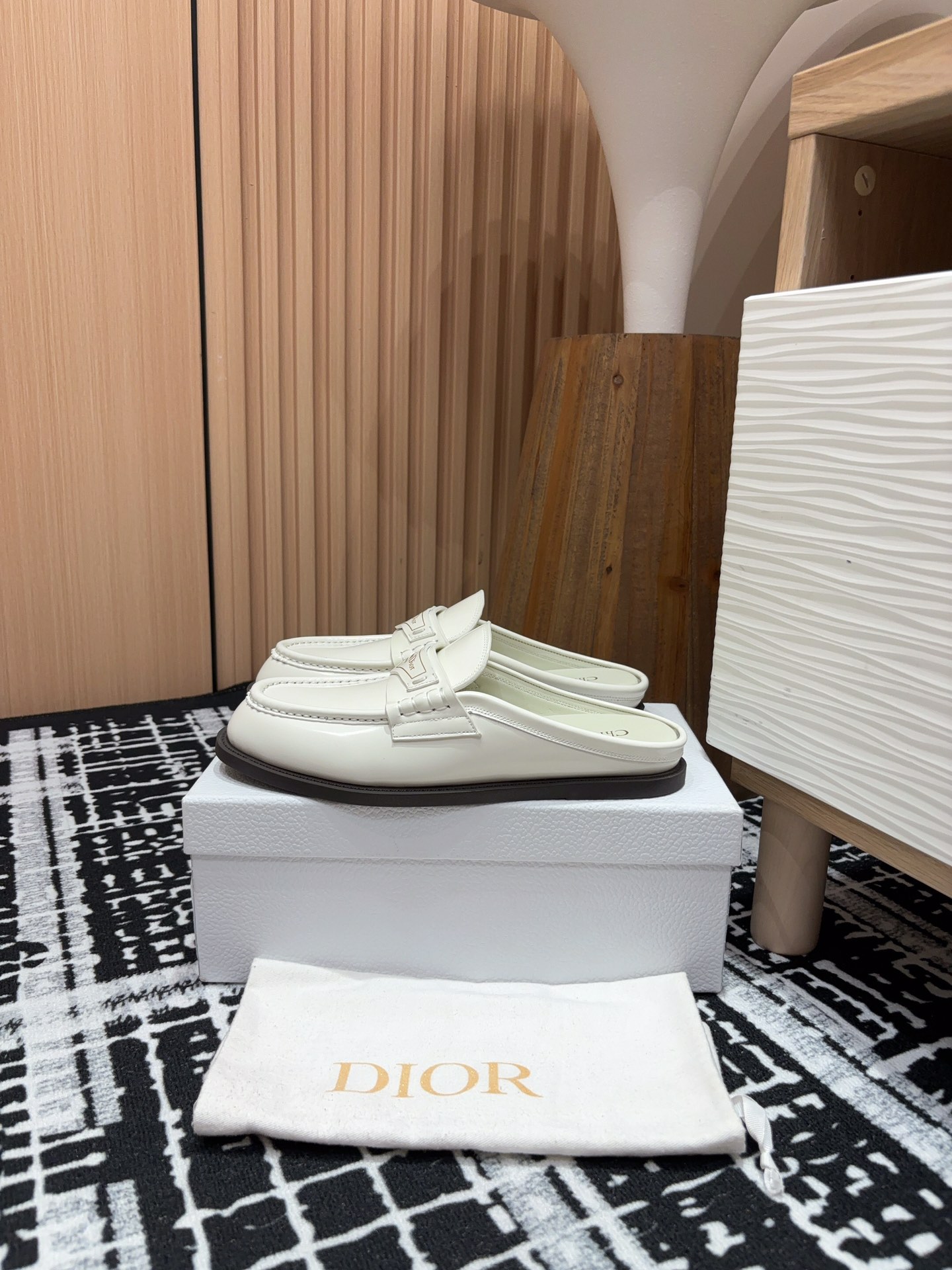 Dior Shoes Half Slippers Loafers Mules Gold Boy Calfskin Cowhide Rubber Fall/Winter Collection