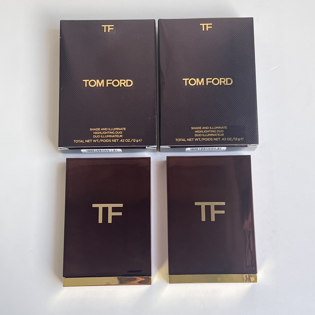 80. TOM FORD/TF polvo compacto bicolor 12g/versión Mingtong 🔜 versión Mingtong. ¡Alta calidad❗️2 colores: 01#moonlight…