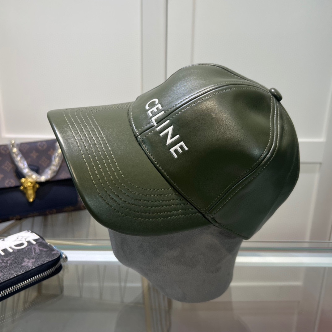 NO:214249,[CELINE] New simple style, new autumn and winter products series of baseball brands synchronized, super easy to match, shipped!  Hat fisherman hat baseball hat knit hat, hat, celine, espadrilles, hats19860909【CELINE 思琳】新款简约风,秋冬新品系列棒球大牌同步,超好搭配,出货！帽子渔夫帽棒球帽针织帽,帽子,celine,espadrilles,hats,hat