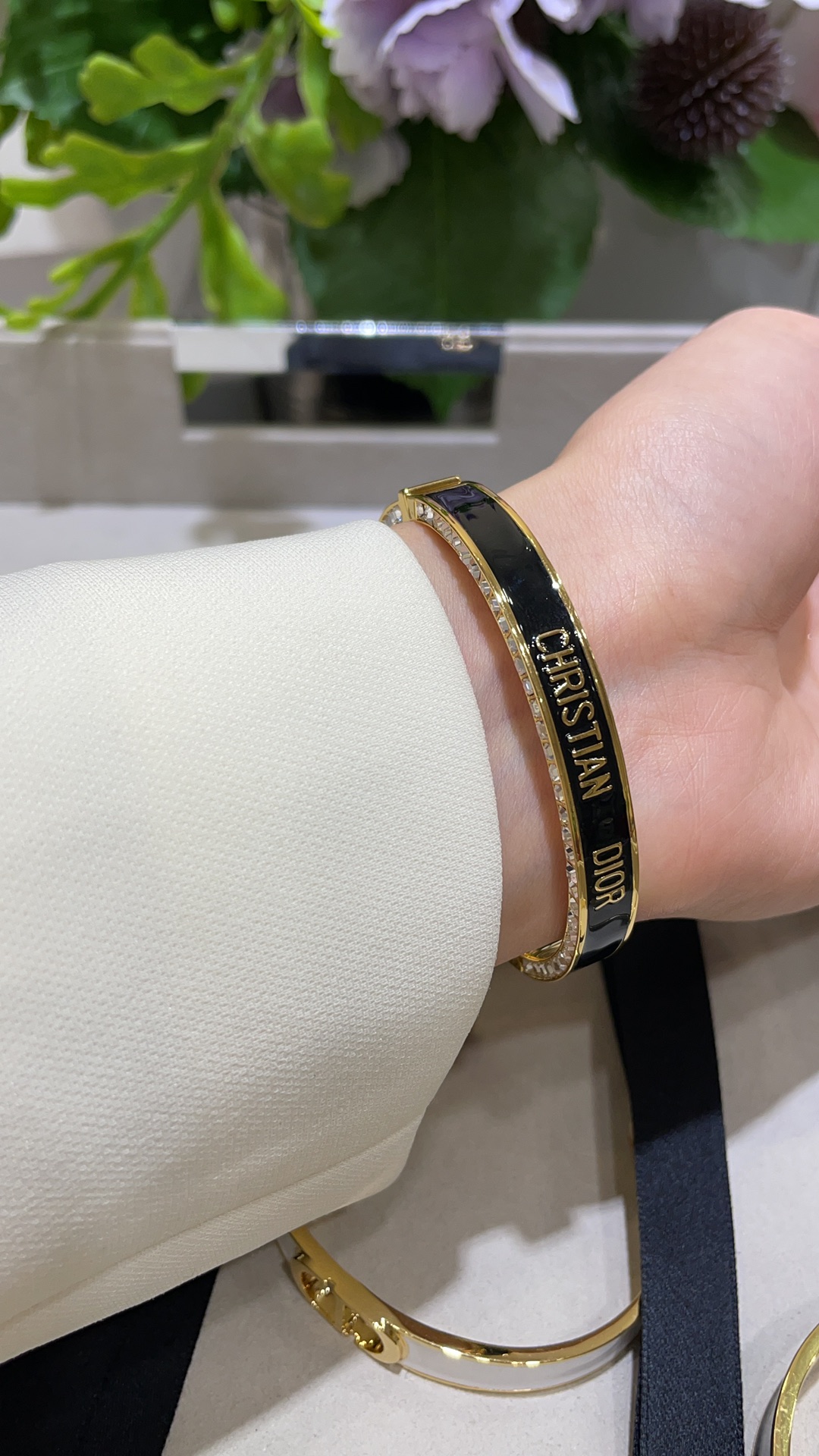 NO:635634,New black enamel series bracelets, bracelets, Cartier high-end jewelry19860909新品黑色珐琅系列手镯,,bracelet,卡迪亚高端饰品,Jewelry