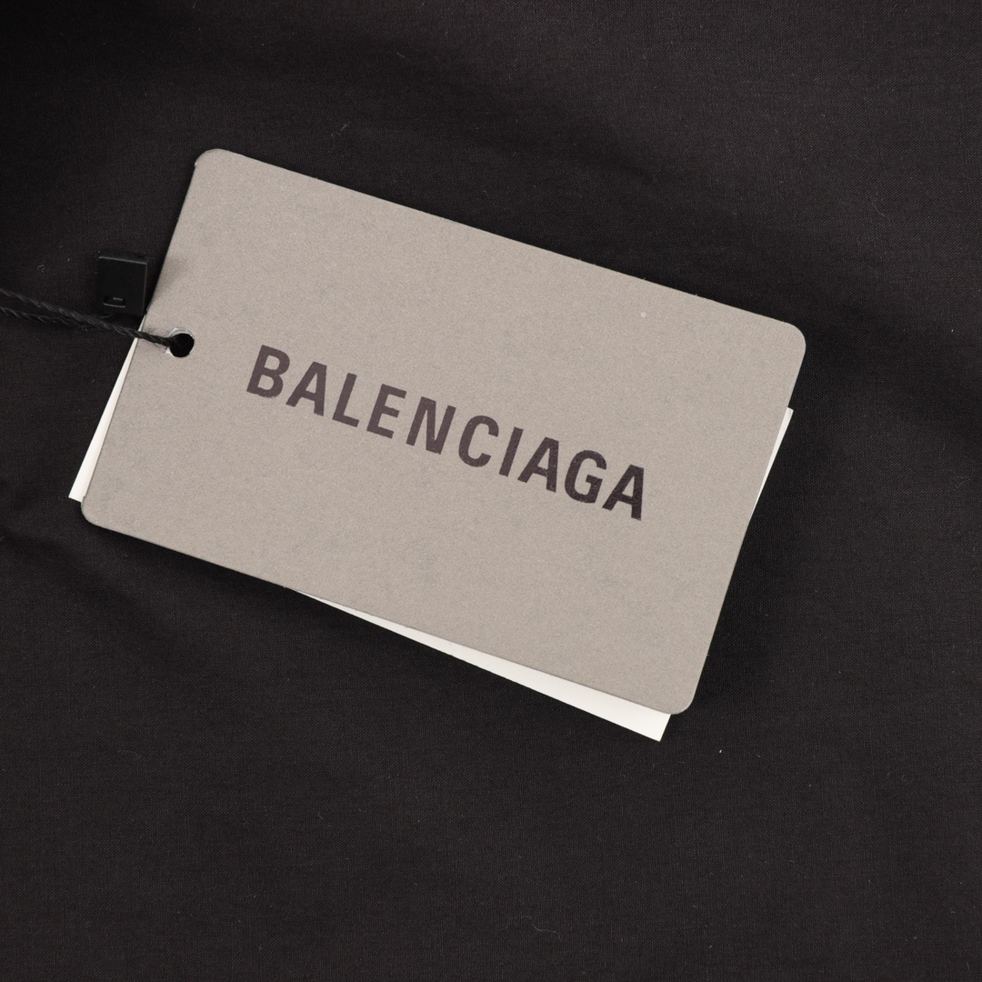 Balenciaga/巴黎世家 模糊可乐长袖衬衫