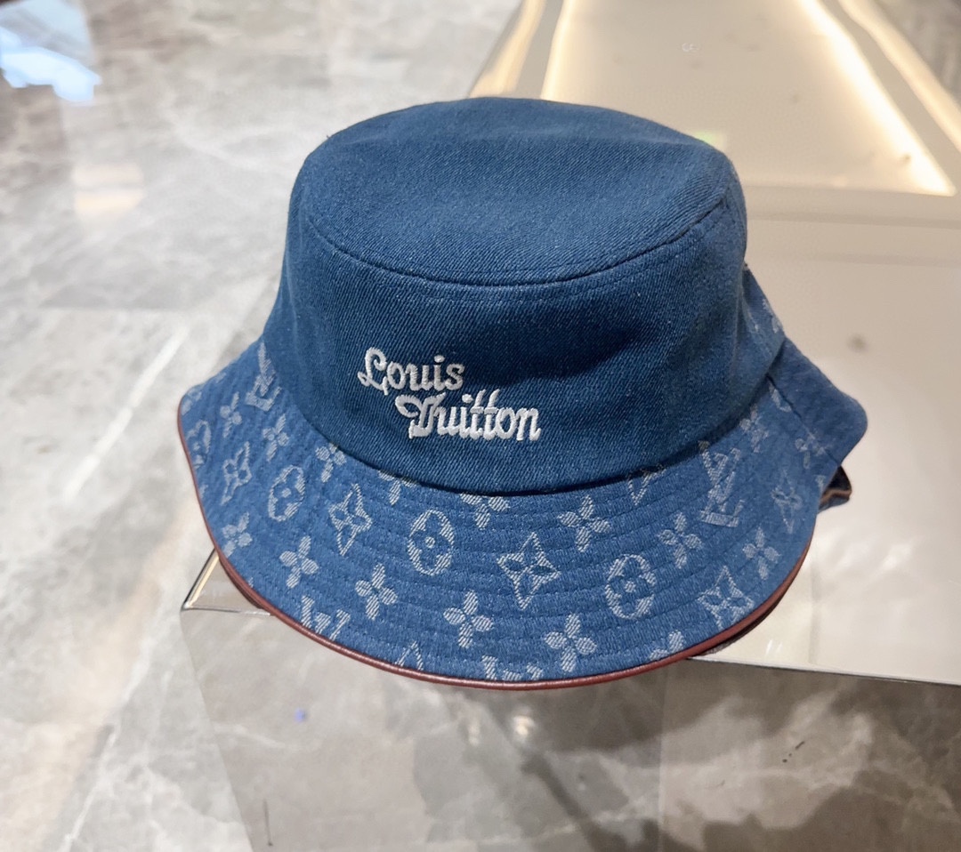 NO:220770,LV Louis Vuitton original single embroidered fisherman hat light and breathable. Perfect style, exclusive physical shot, suitable hat for men and women, fisherman hat baseball hat knit hat, hat, louis vuitton, louis vuitton, espadrilles, hats19860909LV路易威登原单刺绣渔夫帽 轻盈透气.完美版型,独家实物拍摄,男女适用帽子渔夫帽棒球帽针织帽,帽子,louis vuitton,louis vuitton,espadrilles,hats,hat