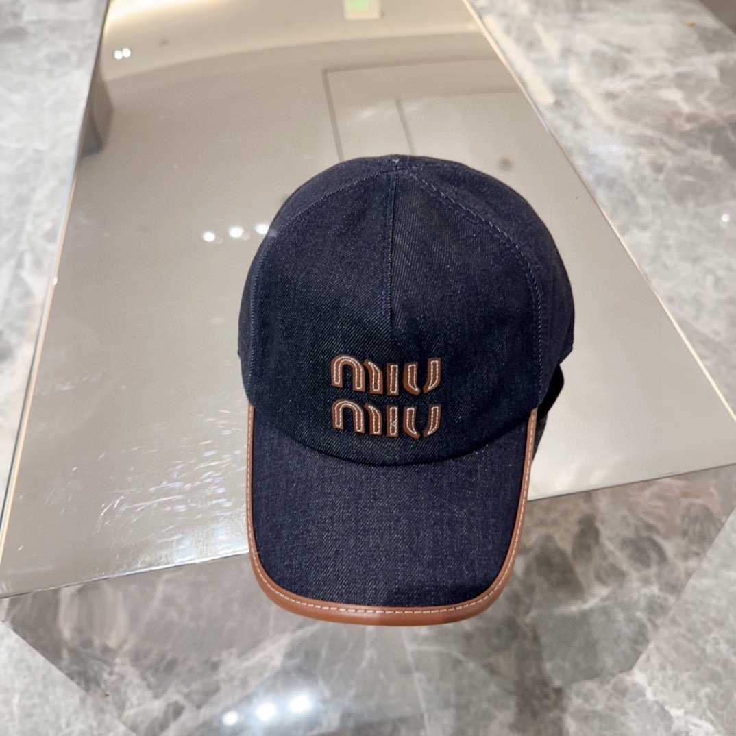 NO:223781,Miumiu counter canvas baseball cap, one to one open mold customization, head circumference 57cm men and women universal hat straw hat fisherman hat baseball cap knit hat, hat, miumiu, espadrilles, hats19860909miumiu专柜帆布棒球帽 一比一开模定制,头围57cm男女通用帽子草帽渔夫帽棒球帽针织帽,帽子,miumiu,espadrilles,hats,hat