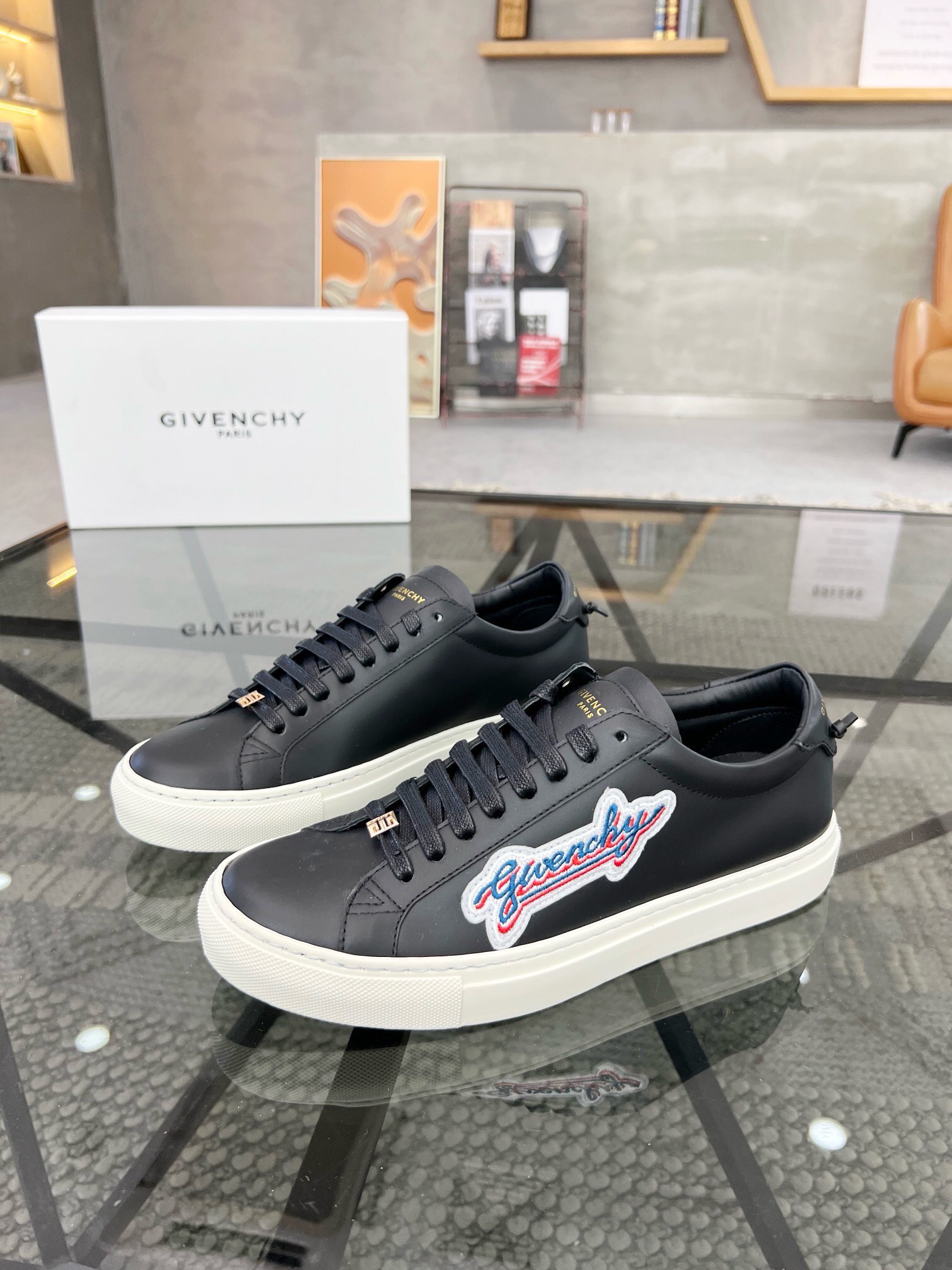 Givenchy Haute Couture Classic Luxury Leather Shoe Loafer Shoes Ref 3