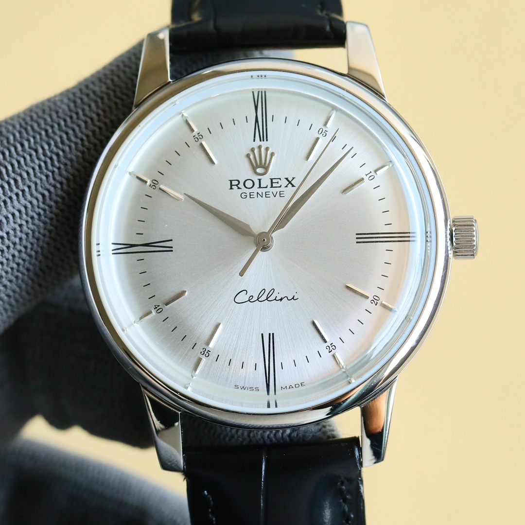NO:924293,Produced by TW, white shell gold rose TW Factory Rolex Cellini RN1 pot cover glass ROLEX is a men's watch that shows gentlemanly style and is suitable for participating in various events. It is equipped with a precise and stable imported movement. It vibrates 28,800 times per hour and has zero repair quality!  The original size is 42mm in diameter, and the imported calfskin strap makes it more comfortable for you to use!  100 meters super waterproof!  ! !  (Serious promise): The physical luster of the product is better and more exquisite. The craftsmanship of the shell and cover are all master-level light body tests. Coupled with the high-tech forging of new era machines, it is shocking and noble to use. You deserve it!  For the best luxury gift recommendations, please look for TW’s exclusive quality, rolex, cowhide19860909TW 出品 白壳金 玫 TW Factory 劳力士 .切利尼RN1锅盖玻璃 ROLEX一块彰显绅士风度,适合参加各种活动场合的不二之选的男士腕表 搭载着精准稳定的进口机芯.每小时振频28800次,零返修质量！直径42mm原装尺寸,采用进口小牛皮表带让你使用更佳舒适！100米超强防水！! ！(慎重承诺):产品实物光泽 更佳精湛 壳套工艺都是宗师级别轻身检验 加上新时代机器高技锻造 上手震撼尊贵非凡.你值得拥有！送礼最佳奢华推荐请认准TW独家品质,,rolex,cowhide,Watch