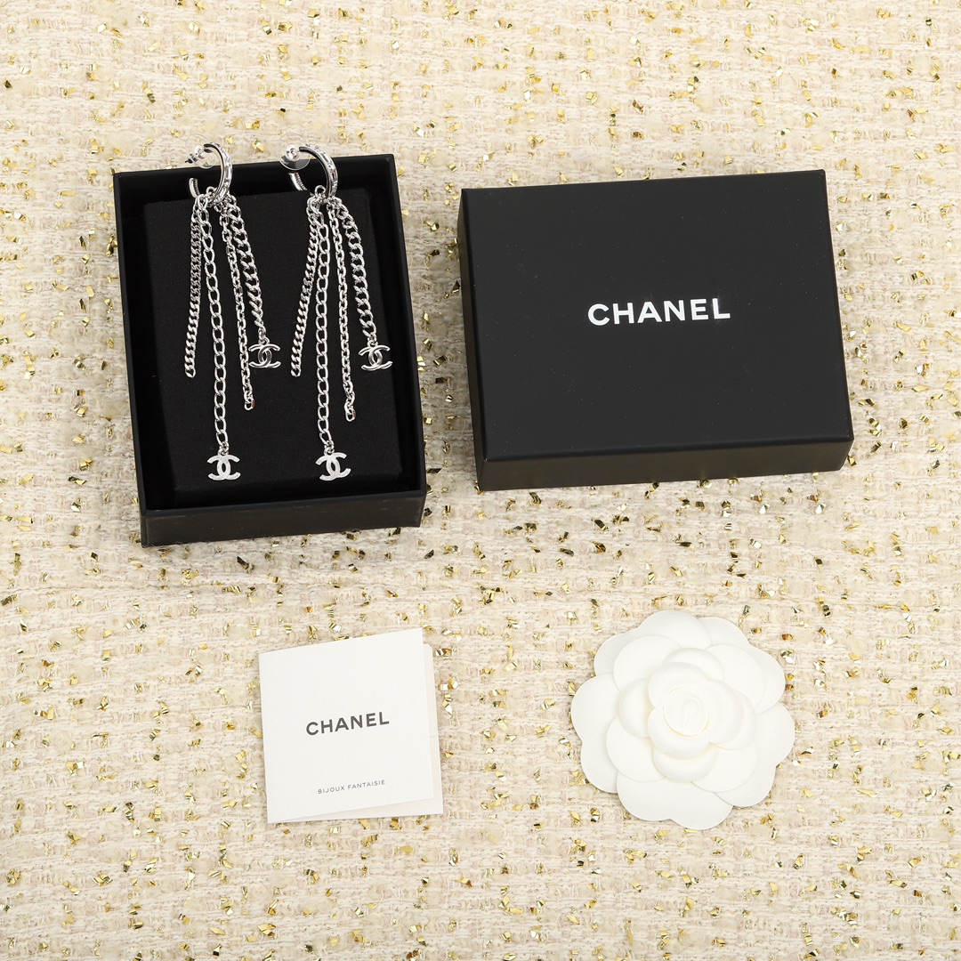 AAA+ réplica
 Chanel Joyas Pendiente Oro Platino Blanco