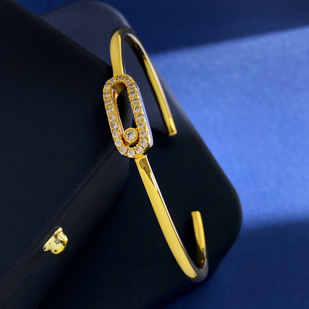 “Korean Fashion: Messika Bracelet and Ring Collection with Elliptical Drills” - 图片 6