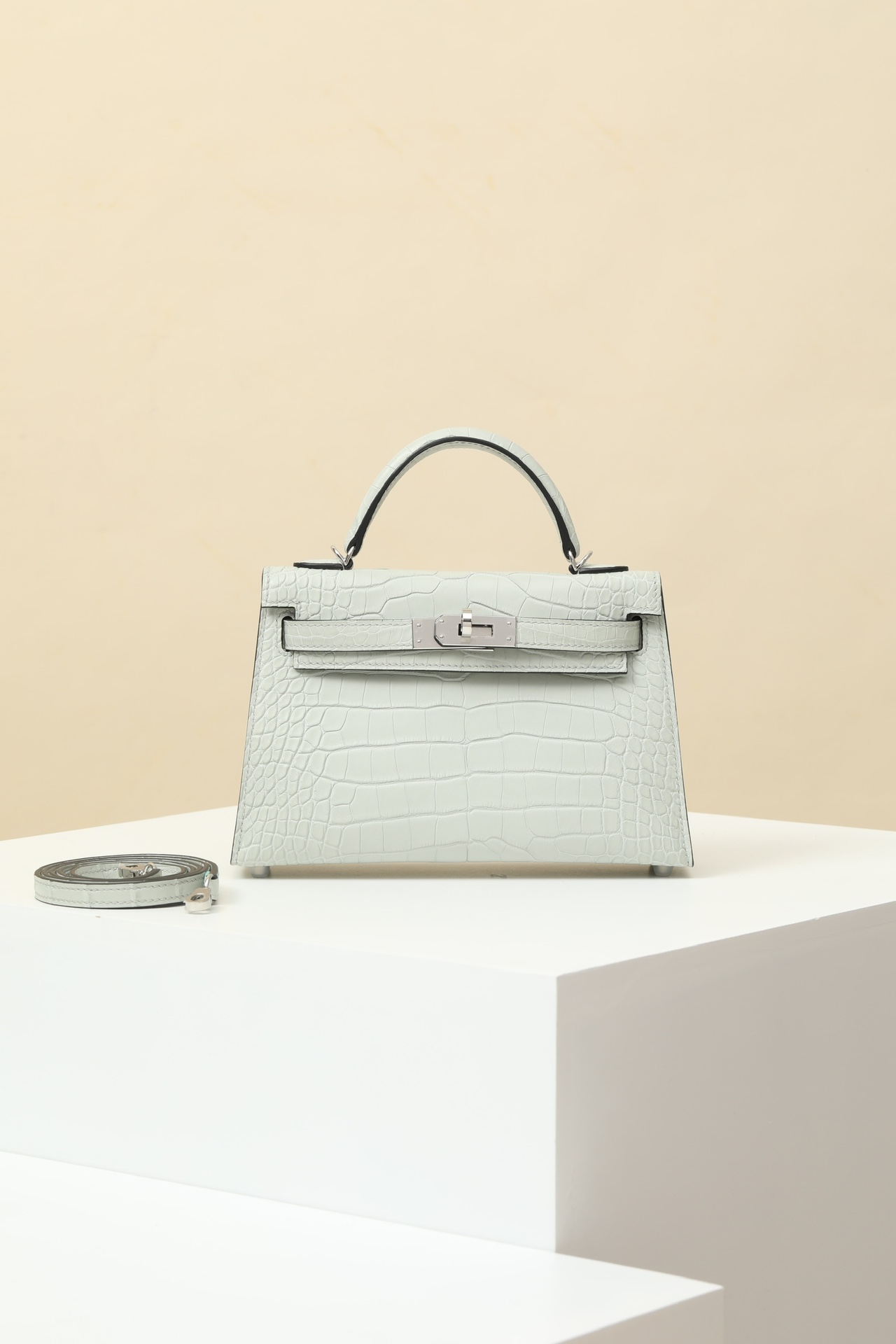 Hermes Kelly Bolsos de mano Bolsos cruzados y bandoleras Gris Mini