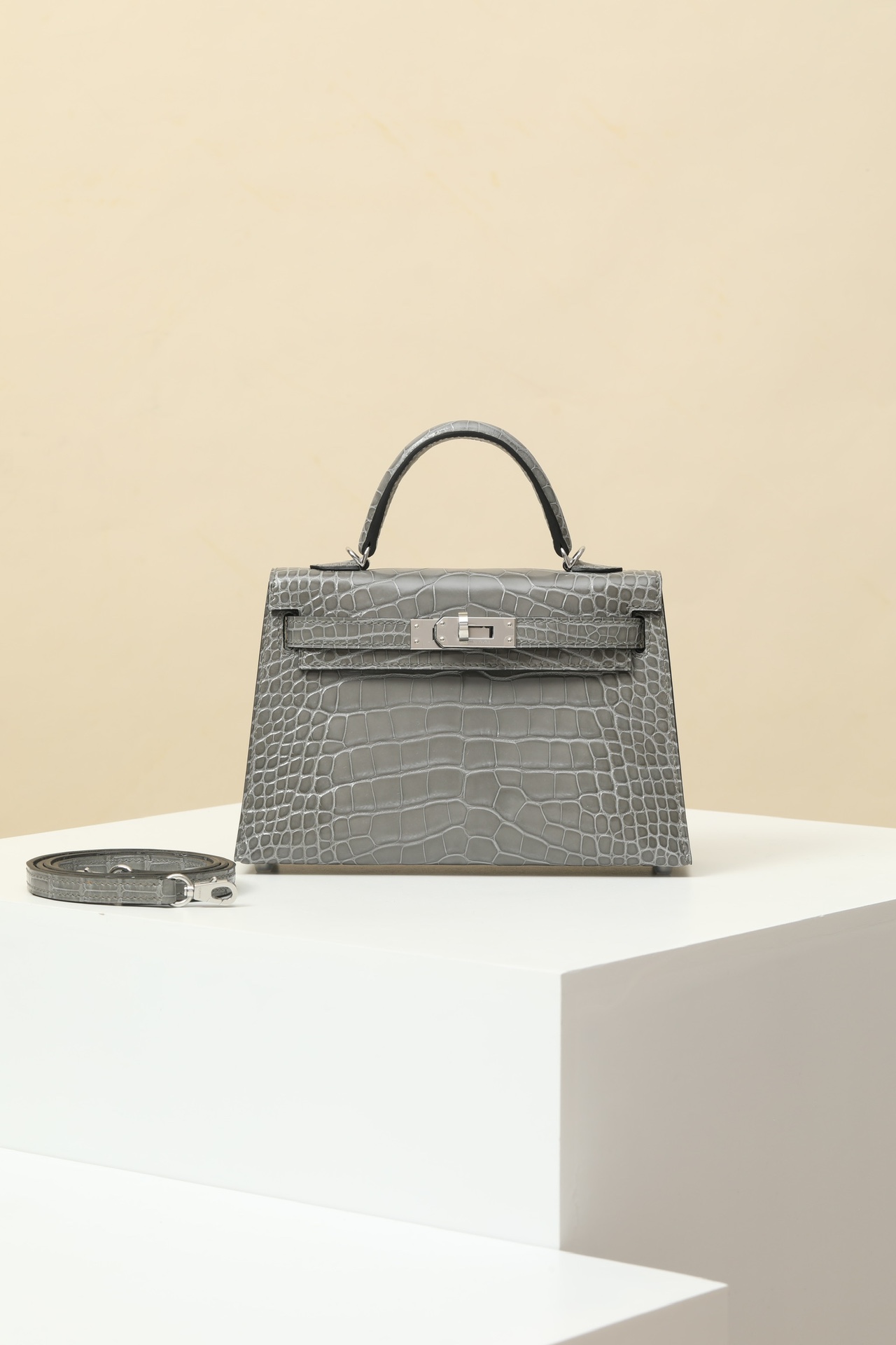 Hermes Kelly Borsette Borse Crossbody & Borse a Tracolla Grigio Mini