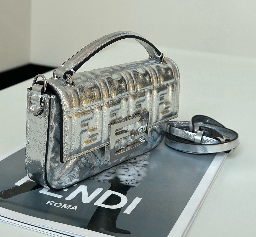 [Fendi Women