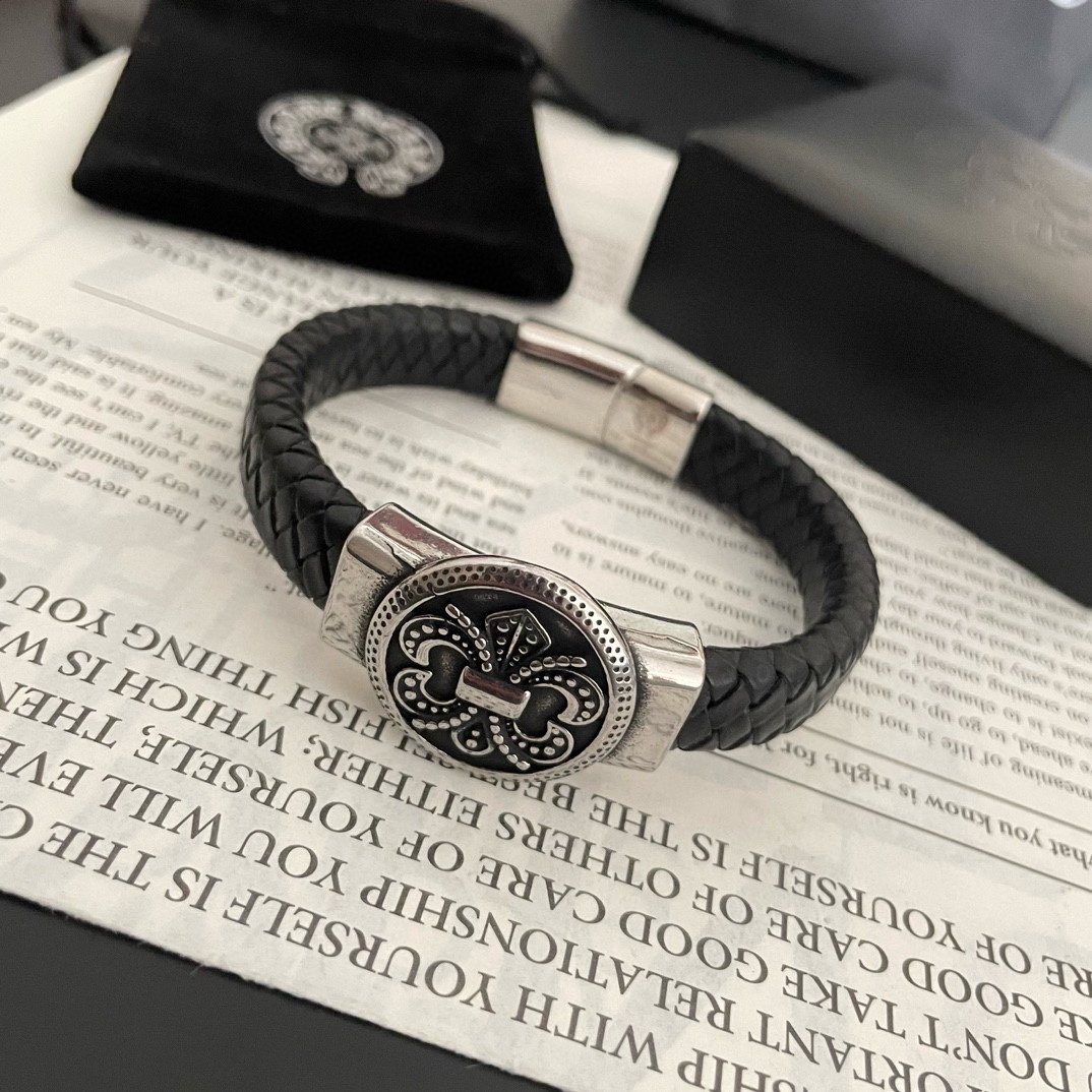 Louis Vuitton Haute Couture Haute Couture Fine Jewelry Necklace Bracelet 4