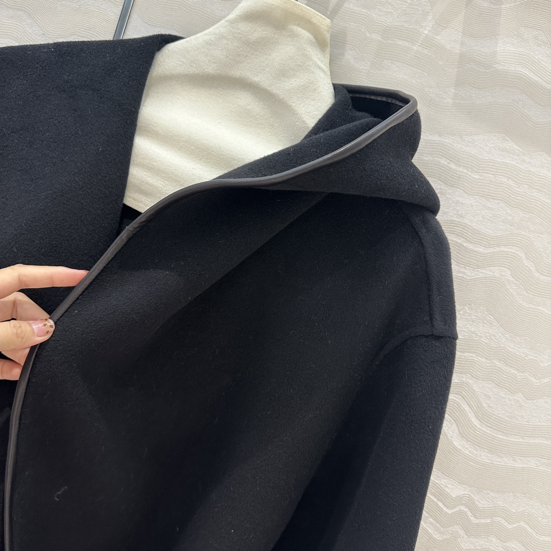 独家首发❤️高端原单品质！BV极简高智感穿搭！连帽手工羊绒大衣外套！配送真皮长腰带！纯手工100%真皮包