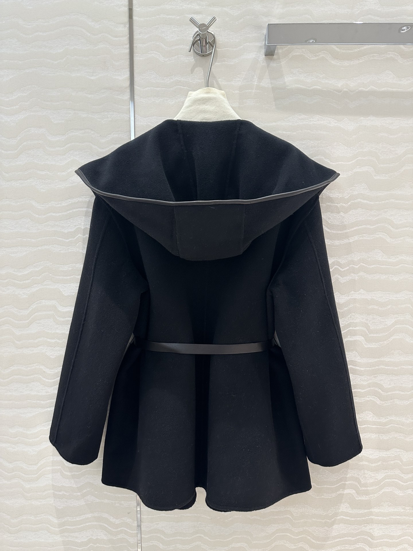 独家首发❤️高端原单品质！BV极简高智感穿搭！连帽手工羊绒大衣外套！配送真皮长腰带！纯手工100%真皮包