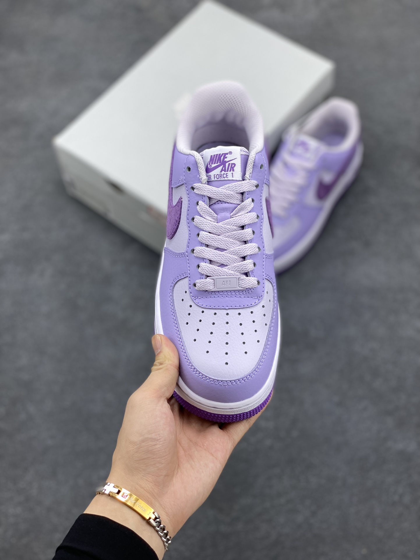 图片[2]-Nike Air Force 1 Low 07 NN 白紫 原楦头原纸板 打造纯正低帮空军版型 专注外贸渠道 全掌内置蜂窝气垫 原盒配件 原厂中底钢印、拉帮完美 货号：HQ3905-500 尺码：35.5 36 36.5 37.5 38 38.5 39 40 40.5 41 42 42.5 43 44 44.5 45-选品中心