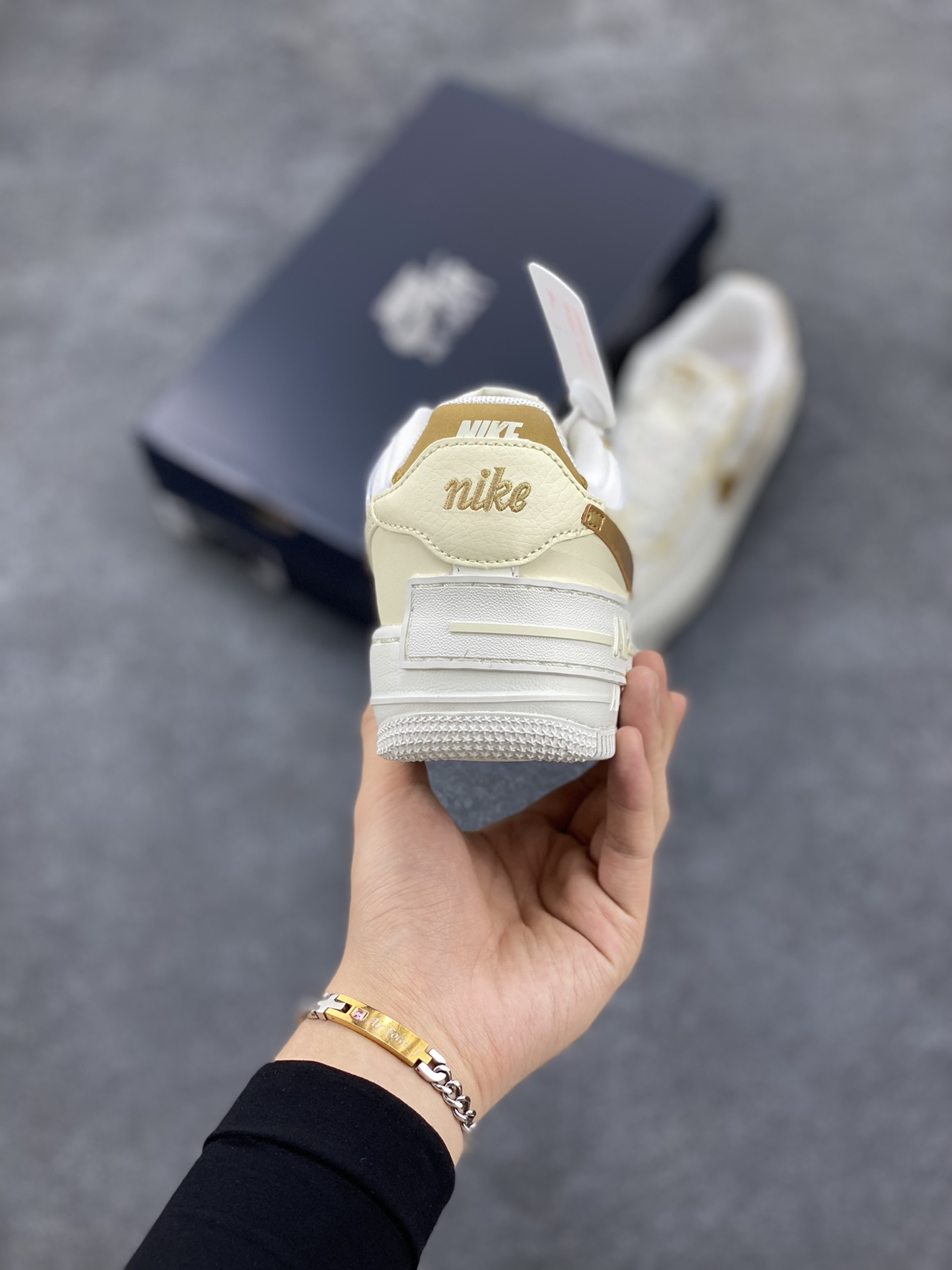 图片[4]-NK Air Force 1 Shadow 轻量增高低帮百搭板鞋\”拼接马卡龙\” 全新少女系解构主义设计双层轻量EVA发泡中底+防滑RB橡胶外圈底鞋底 原楦头原纸板 打造纯正空军版型 专注外贸渠道 全掌内置蜂窝气垫 原盒配件 原厂中底钢印、拉帮完美 货号： DZ1847-108 尺码：35.5 36 36.5 37.5 38 38.5 39 40-选品中心