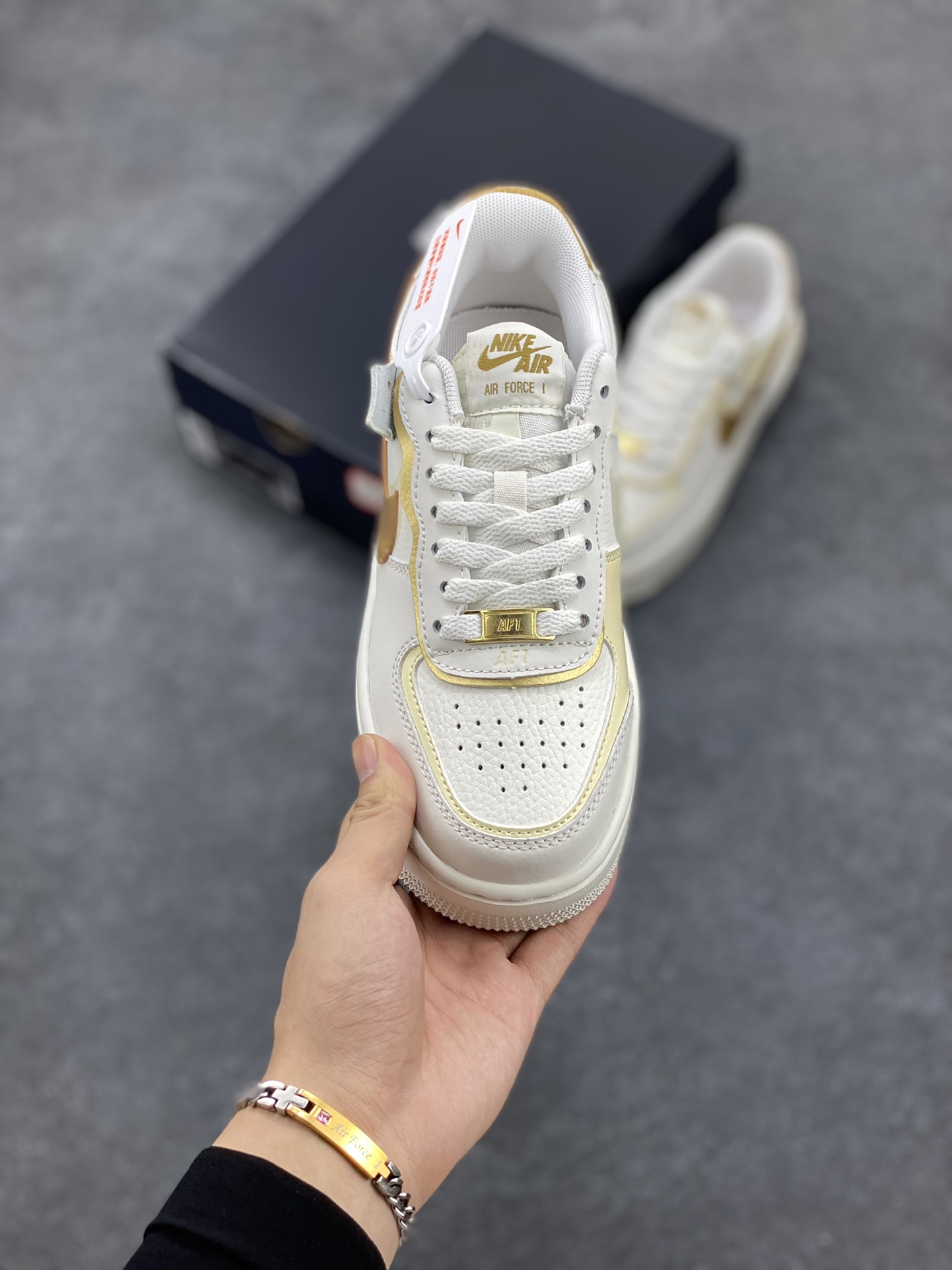 图片[2]-NK Air Force 1 Shadow 轻量增高低帮百搭板鞋\”拼接马卡龙\” 全新少女系解构主义设计双层轻量EVA发泡中底+防滑RB橡胶外圈底鞋底 原楦头原纸板 打造纯正空军版型 专注外贸渠道 全掌内置蜂窝气垫 原盒配件 原厂中底钢印、拉帮完美 货号： DZ1847-108 尺码：35.5 36 36.5 37.5 38 38.5 39 40 40.5 41 42-选品中心