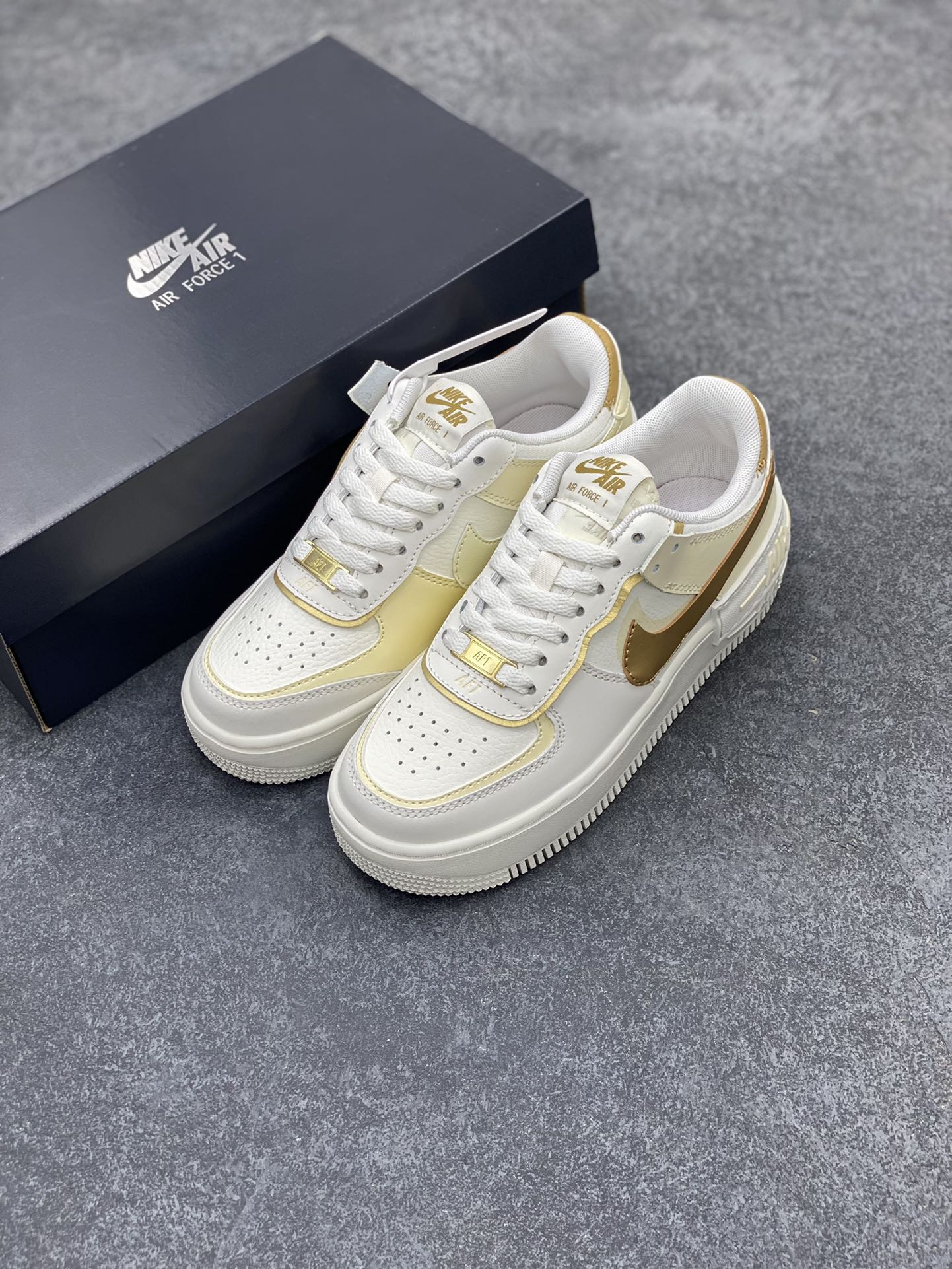 图片[8]-NK Air Force 1 Shadow 轻量增高低帮百搭板鞋\”拼接马卡龙\” 全新少女系解构主义设计双层轻量EVA发泡中底+防滑RB橡胶外圈底鞋底 原楦头原纸板 打造纯正空军版型 专注外贸渠道 全掌内置蜂窝气垫 原盒配件 原厂中底钢印、拉帮完美 货号： DZ1847-108 尺码：35.5 36 36.5 37.5 38 38.5 39 40 40.5 41 42-选品中心