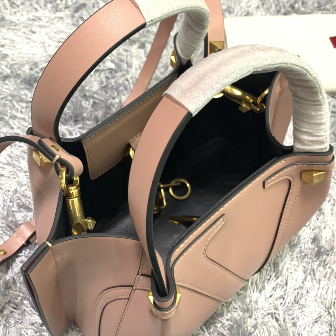 Celine Luxury Handbag Collection 6