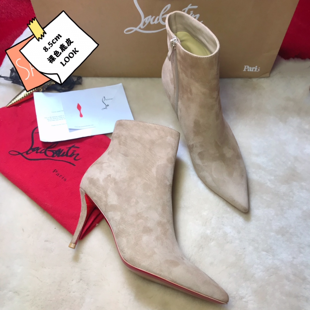 NO:100742,High-end customized 2025 autumn and winter boot series!  H8Cm, size 35-42. Private mold trademark zipper. Leather broadsole. Ⅹ391857-001 nude color sheep. Official website synchronization. Standard European code Reference:X391857-001 Color:nude Material:veau velourd Lining:goat leather Heel height:8Cm Sole:leather sole Size:EUR 34-42 (US 4-11):,,christian louboutin,boots,sheep,Leather soles19860909高端订制 2025秋冬靴系列！ H8Cm,尺码35-42码.私模商标拉链 .真皮大底.Ⅹ391857-001裸色羊猄.官网同步. 标准欧码 Reference:X391857-001 Color:nude Material:veau velourd Lining:goat leather Heel heigh:8Cm Sole:leather sole Size:EUR 34－42（US 4一11) :,,christian louboutin,boots,sheep,Leather soles,Women's Shoes