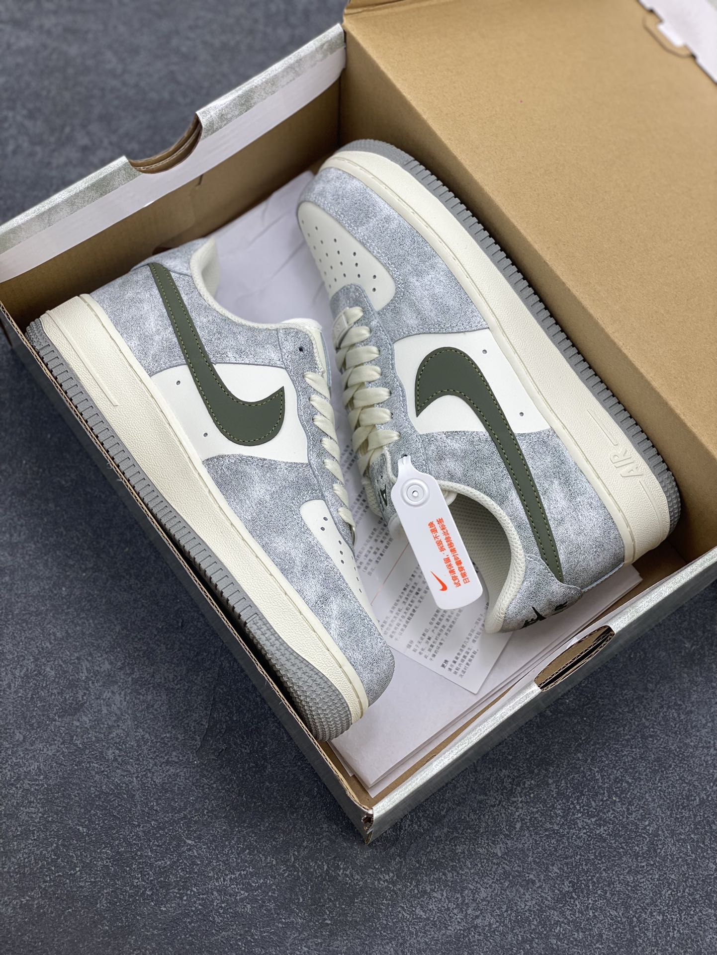 图片[9]-Nike Air Force 1 Low ’07 岩石绿 配色 空军一号低帮休闲板鞋 原厂定制皮料 定制鞋盒 原楦原纸板 纯正版型 正品NFC感应芯片 高清洁度 内置全掌气垫 货号：BL5866-906 尺码：36 36.5 37.5 38 38.5 39 40 40.5 41 42 42.5 43 44 44.5 45-选品中心