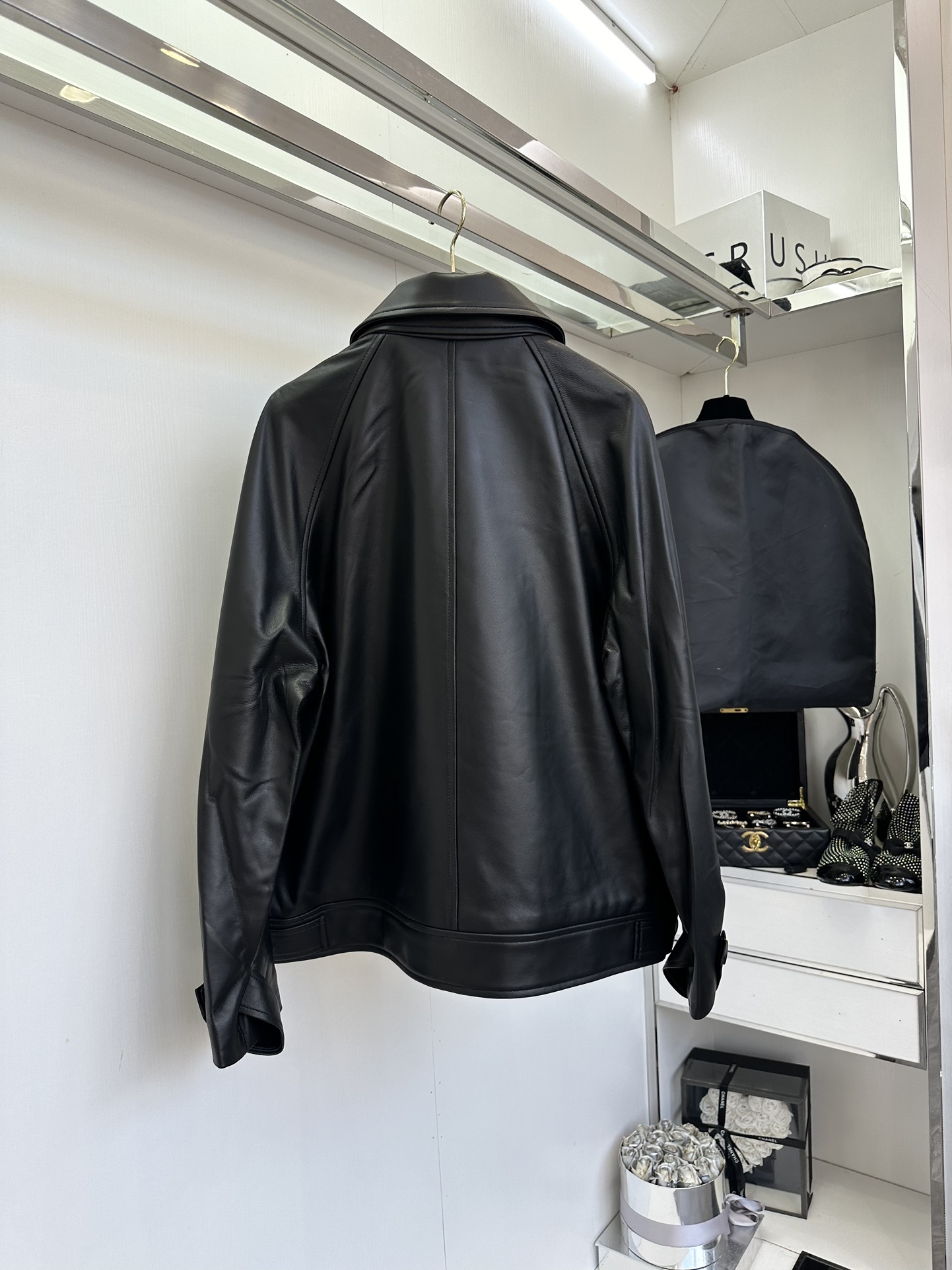 Chic Bow Detail Leather Jacket - Soft Lambskin, Trendy Design 3 i1728455712 1096 1