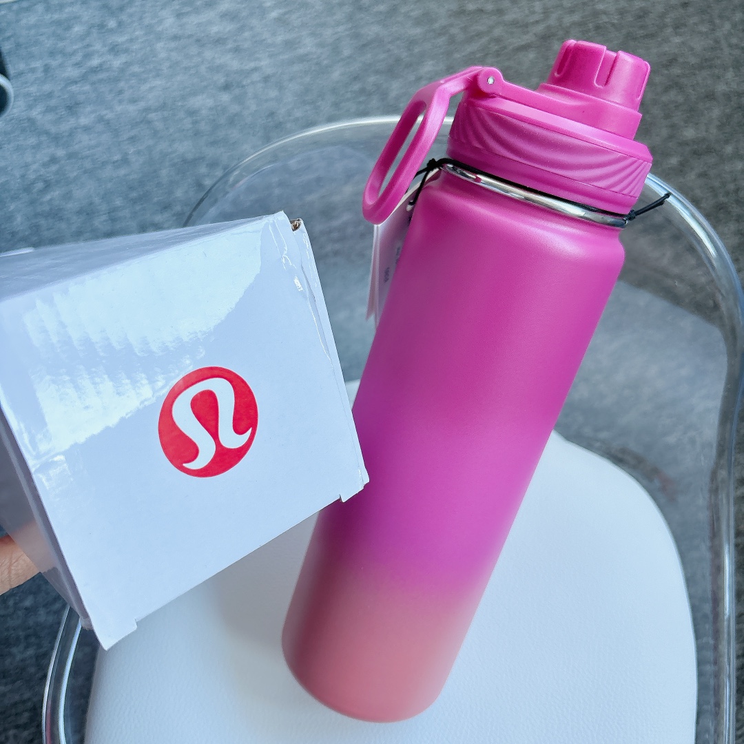 lululemon insulated sports water bottle with straw lid, designed for hot - Comprehensive 4