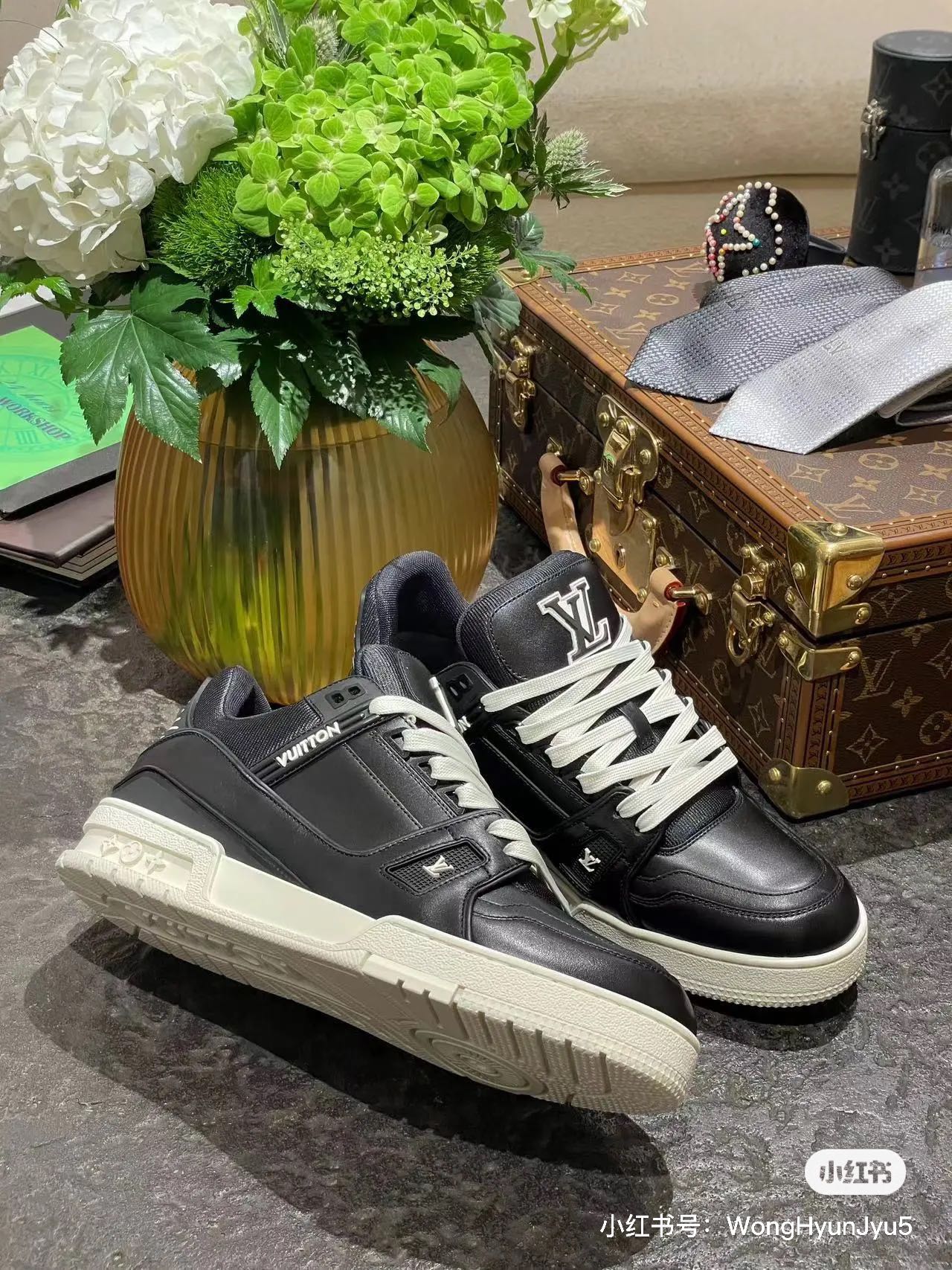 路易威登 Louis Vuitton 高定典藏名品高定成衣时装外套连衣裙衬衫T恤 #B0E01B17 5