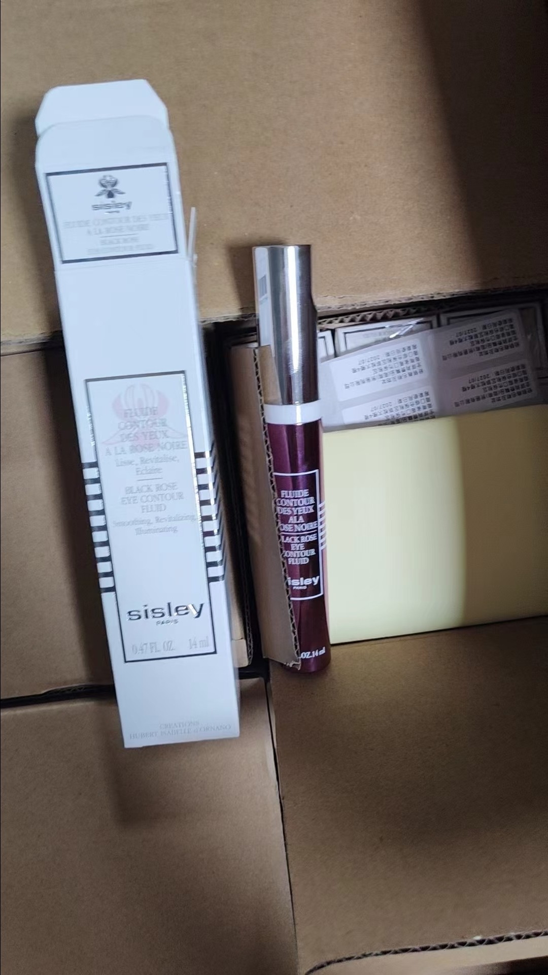 40. Crema para ojos Black Rose de Sisley 14ml 🔜 ¡Calidad uno a uno❗️ Crema para ojos Black Rose de Sisley 14ml, pack d…