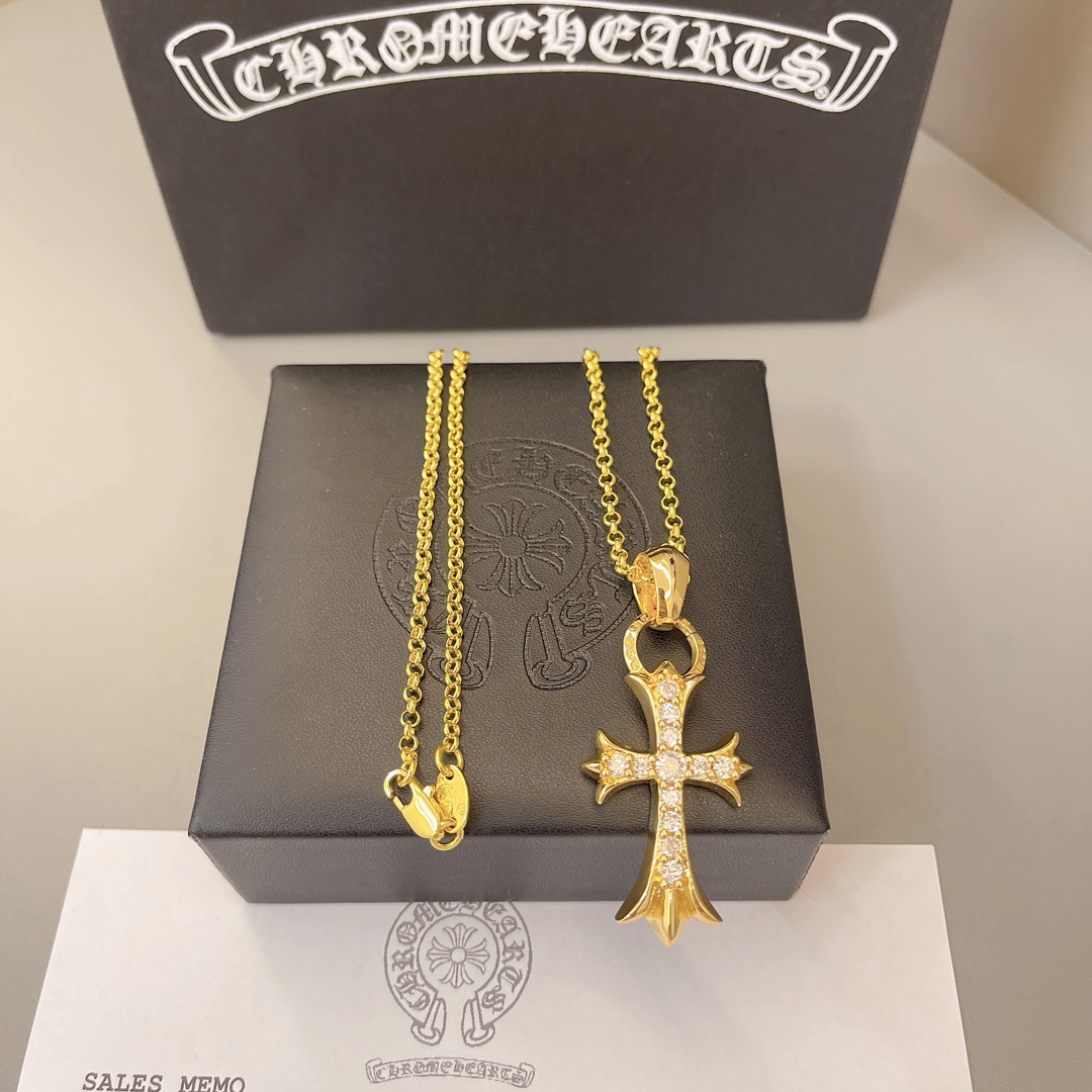 NO:111523,Too handsome and exciting the latest model Croxin, no explosion, factory direct sales, original one-to-one reproduction, Crock gold necklace, jewelry boutique, chrome hearts, necklace, gold19860909太帅爆了最新款克罗心 不爆不发 厂家直销 原版一比一复刻 克罗黄金色项链,饰品精品,chrome hearts,necklace,gold,Jewelry