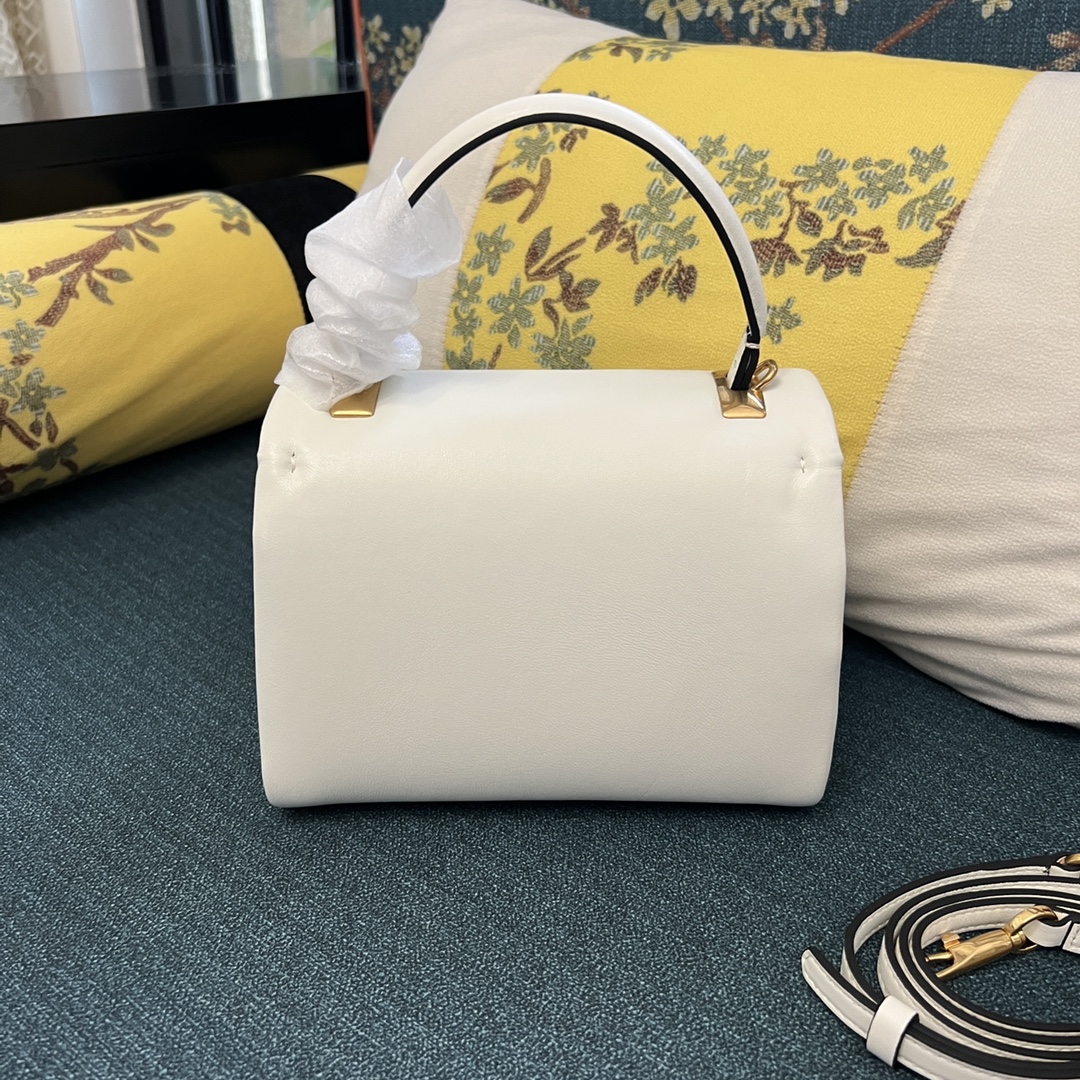 诺悠翩雅 Loro Piana 高定经典皮革女包手袋 #824A73D8 5