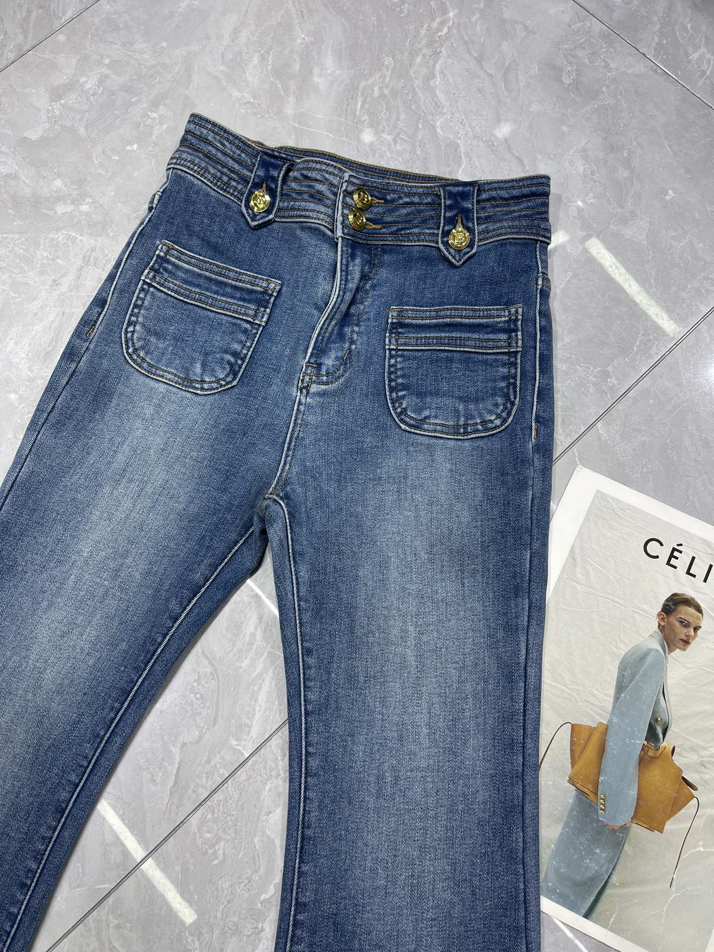 “High-Quality Women’s Suit and Horny Pants for Fall and Winter Fashion” - 图片 6
