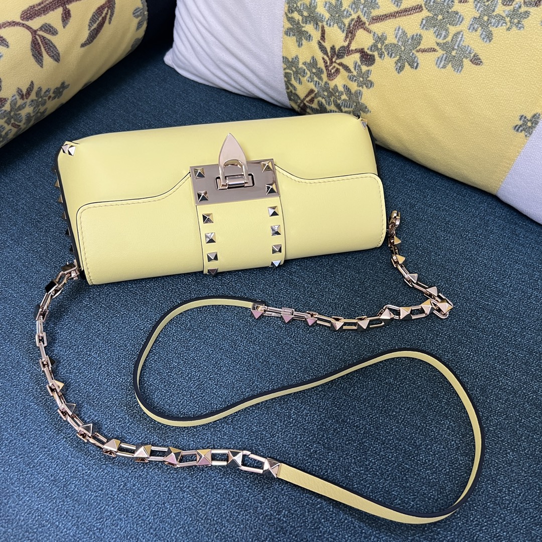 GARAVANI ROCKSTUD小牛皮手袋 2