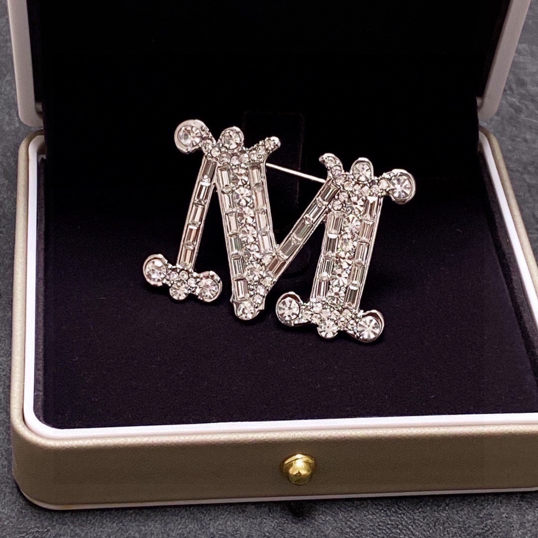 #138 Max María MacMalla’s new brooch is beautiful - 图片 6