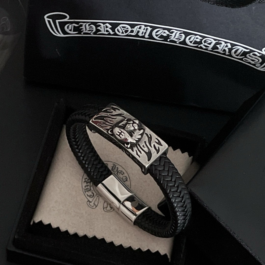 Louis Vuitton Haute Couture Haute Couture Fine Jewelry Necklace Bracelet 6