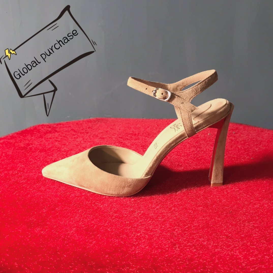 NO:100304,High-end customized autumn and winter classic series!  H10Cm. Size 34-42. Customized leather large sole. X82-35 nude deer leather, nude sheepskin. Official website picture Standard European Reference:X82-5 Color:nude/nude Material:cray velours Lining:goat leather Heel height:10Cm Sole:leather sole Size:EU 34-42 (US 4-11):,,christian louboutin,sheepskin,Leather soles19860909高端订制 秋冬精典款系列！ H10Cm.尺码34-42码.真皮大底订制款.X82-35裸色鹿皮,裸色羊皮. 官网图 标准欧 Reference:X82-5 Color:nude/nude Material:cray velours Lining:goat leather Heel heigh:10Cm Sole:leather sole Size:EU 34－42（US 4一11) :,,christian louboutin,sheepskin,Leather soles,Women's Shoes